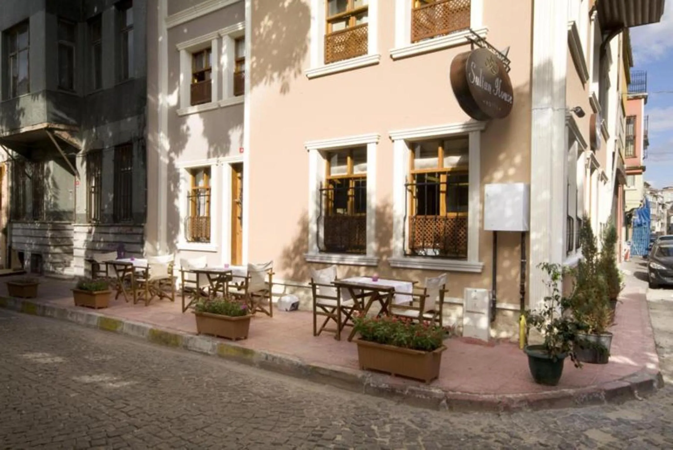 Garden in Sultan House