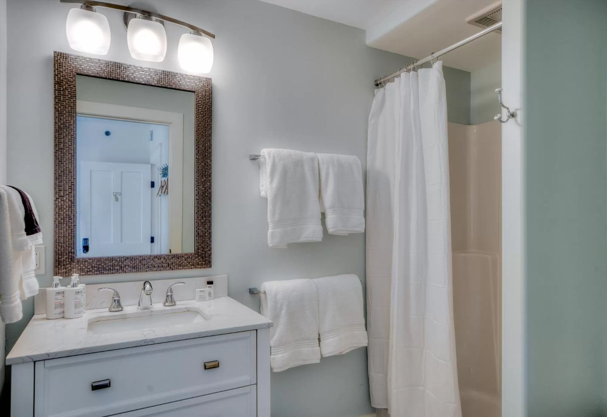 Bathroom in The Water Street Inn