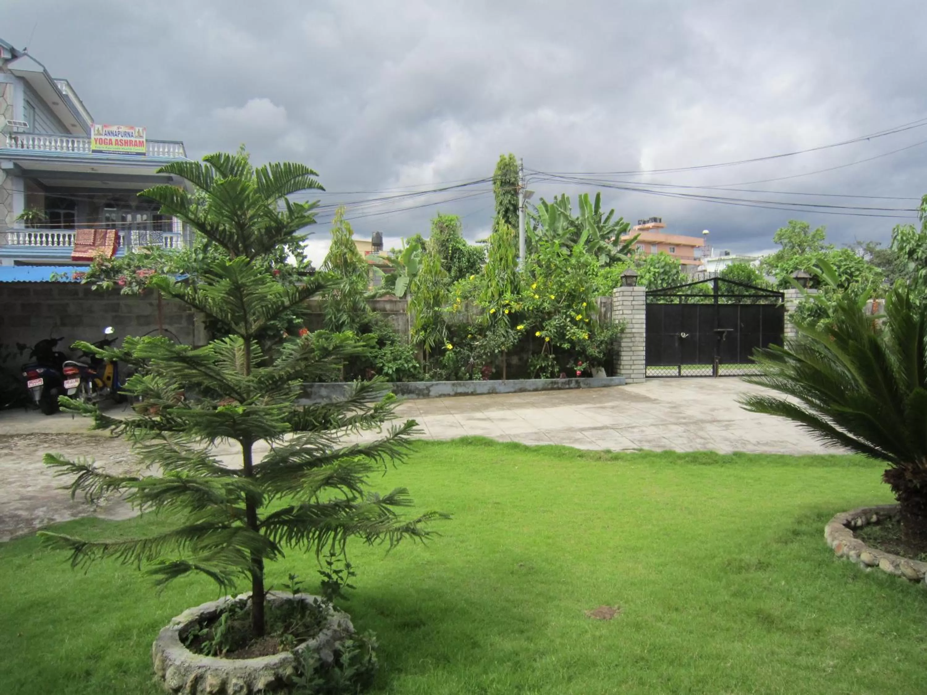 Children play ground in New Annapurna Guest House