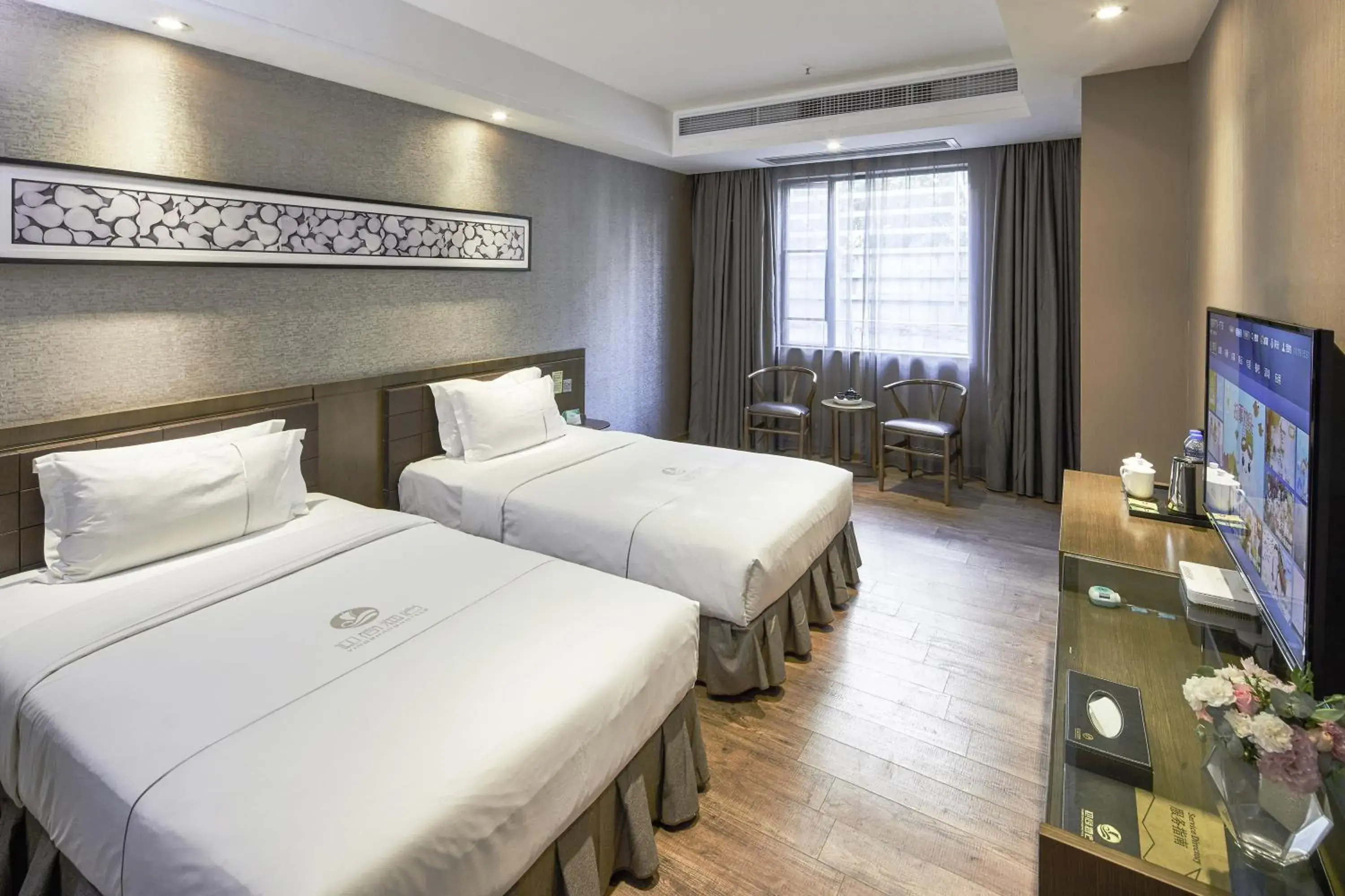 Business Twin Room in INSAIL Hotel (Shenzhen Dongmen Branch) Business Twin Room in INSAIL Hotel (Shenzhen Dongmen Branch)
