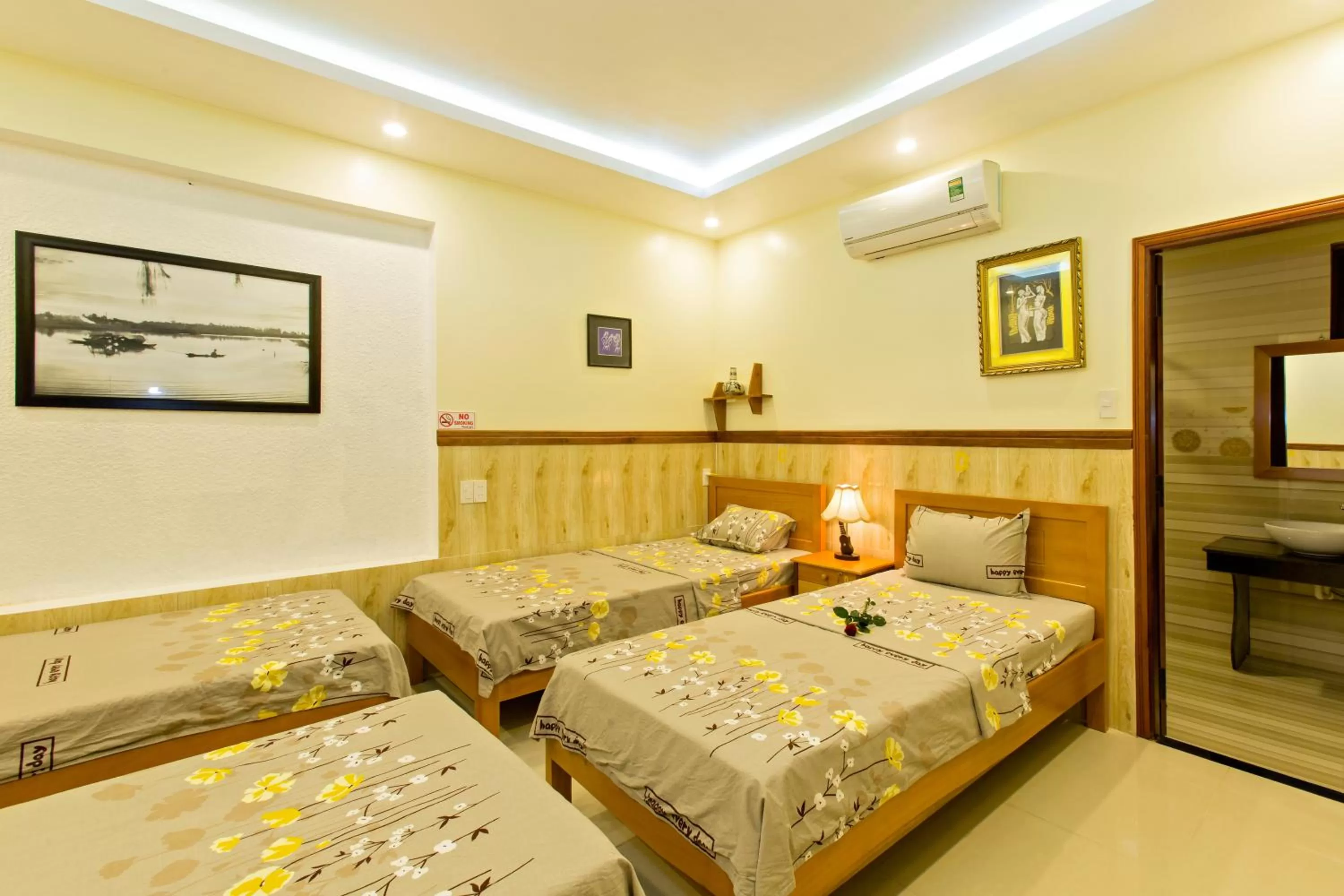 Decorative detail, Room Photo in Qua Cam Tim Homestay