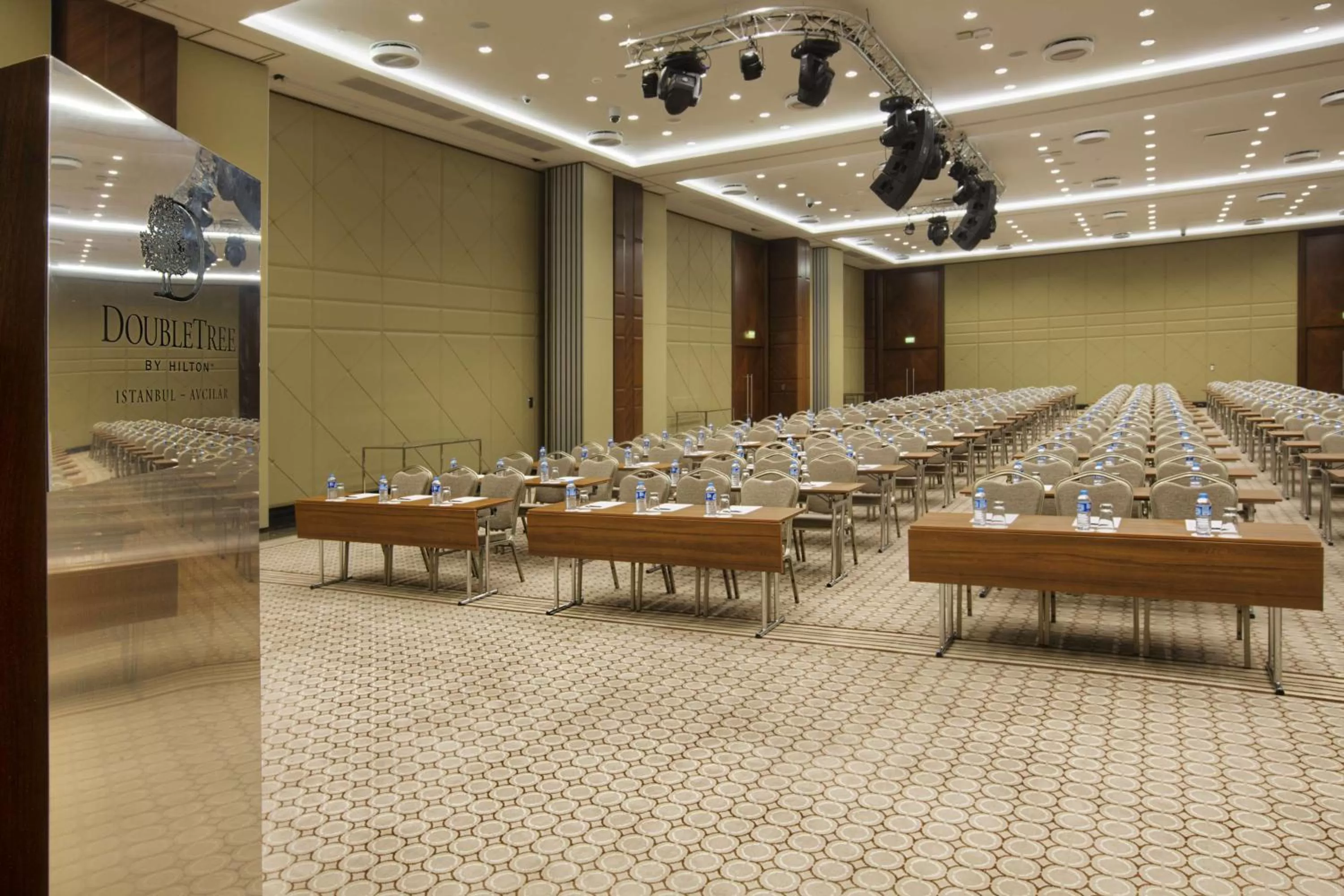 Meeting/conference room in DoubleTree by Hilton Istanbul-Avcilar