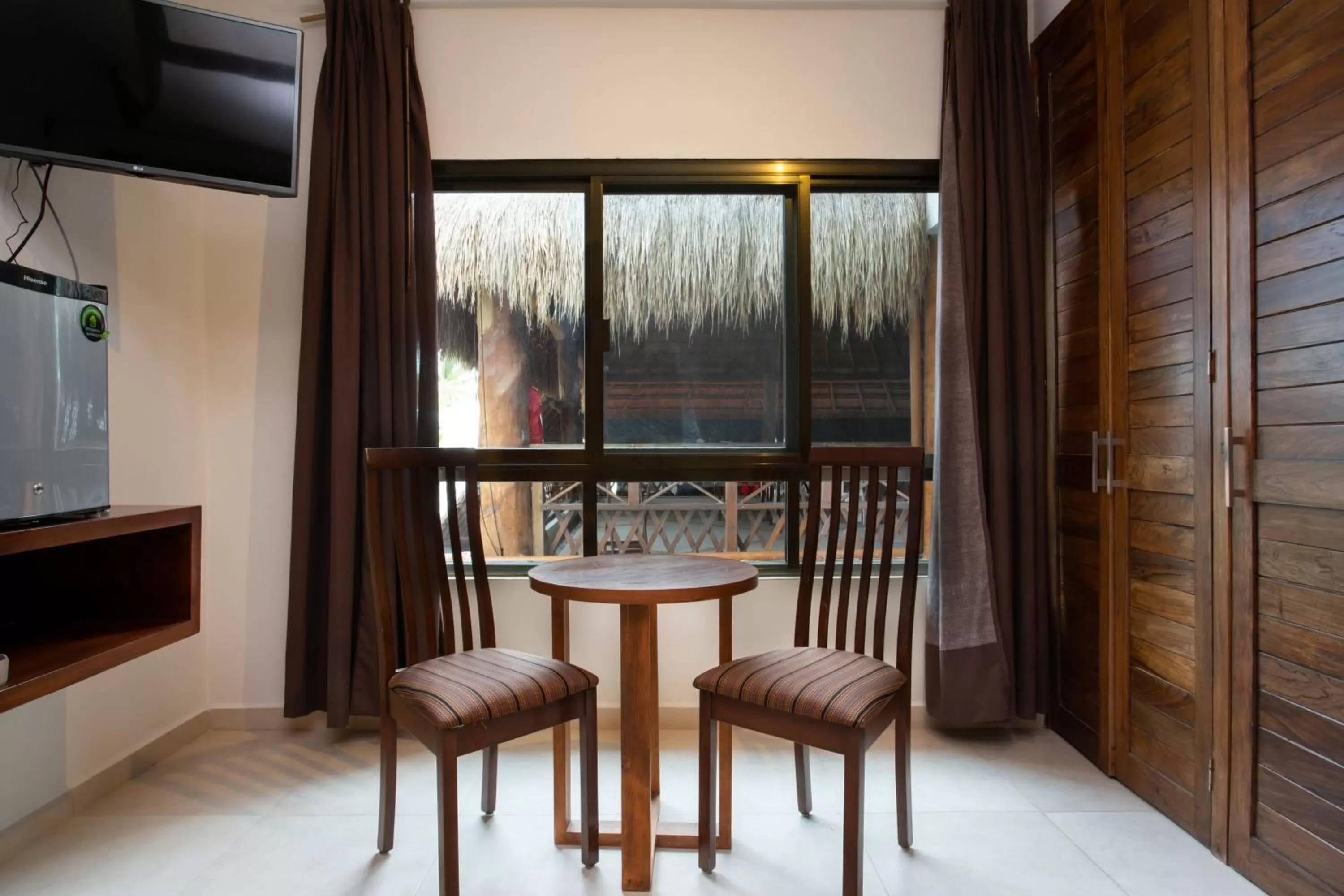 TV and multimedia, TV/Entertainment Center in Villas Valentina