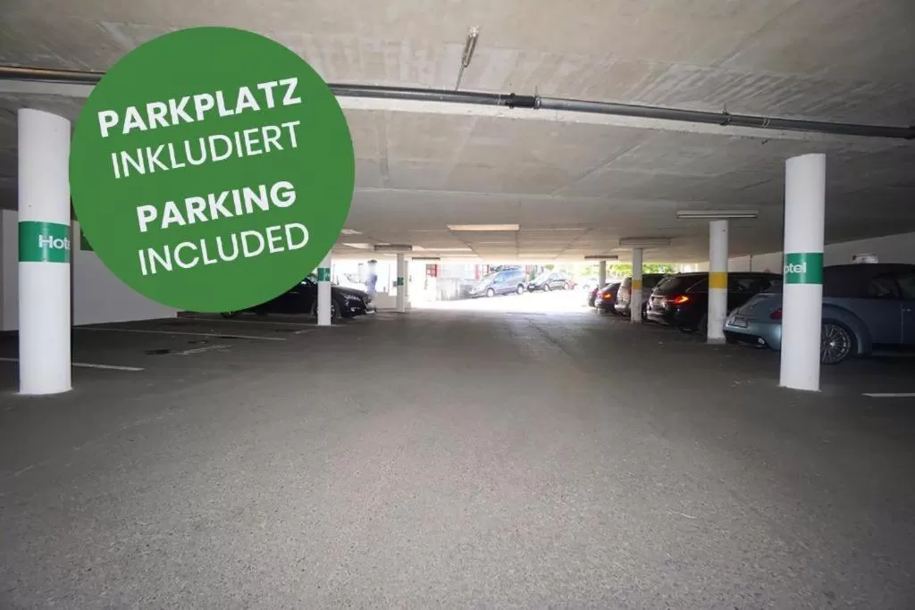 Parking, Fitness Center/Facilities in Motel by Maier Götzis- kontaktloser Check-in