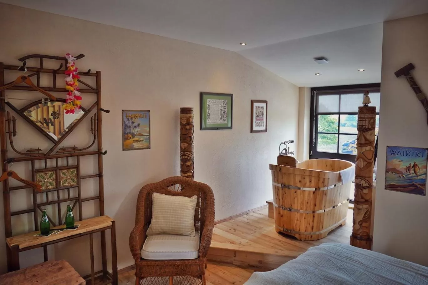 Decorative detail in Road Stop Mettmann