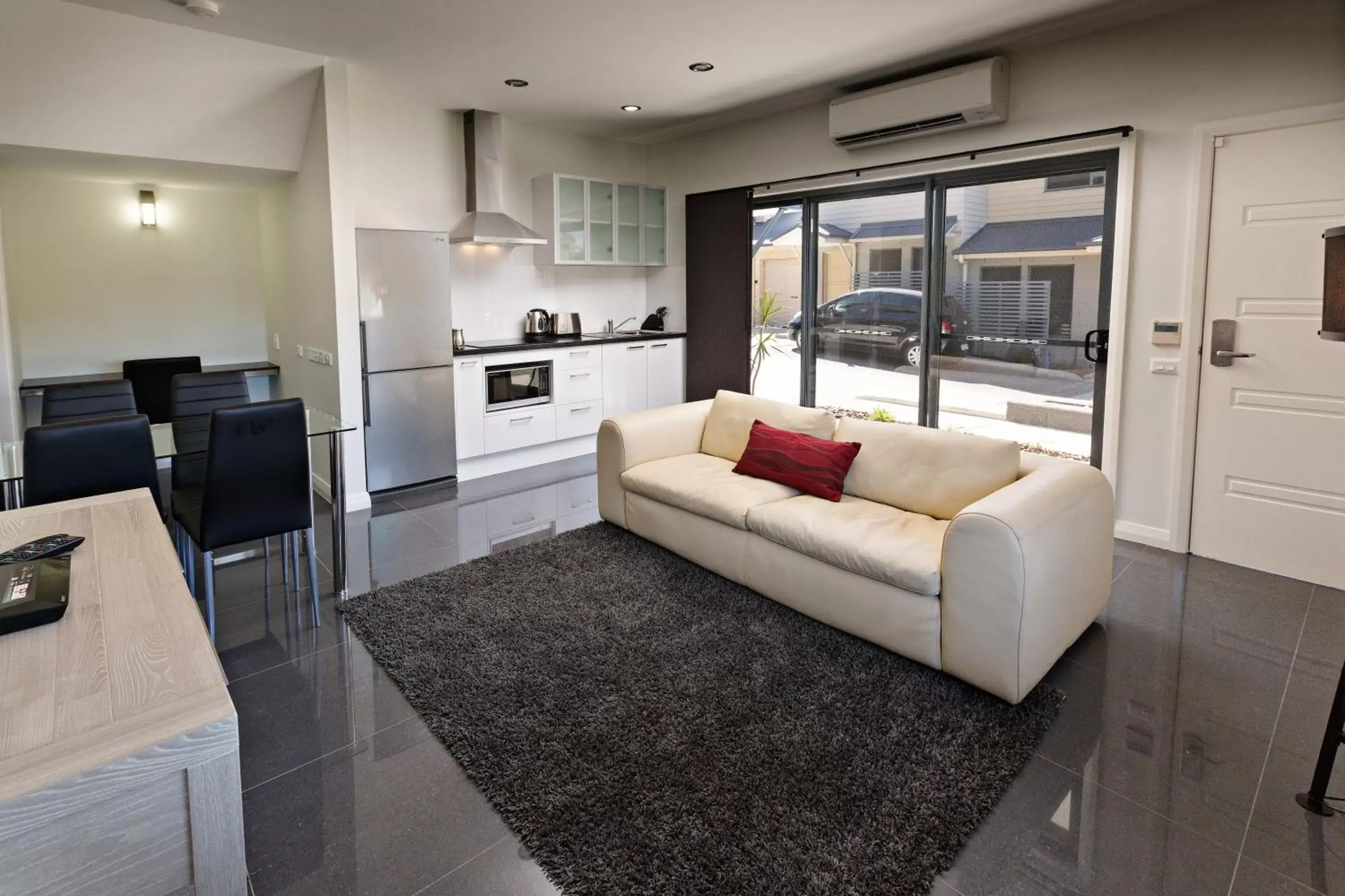 One-Bedroom Apartment in Cardiff Executive Apartments One-Bedroom Apartment in Cardiff Executive Apartments