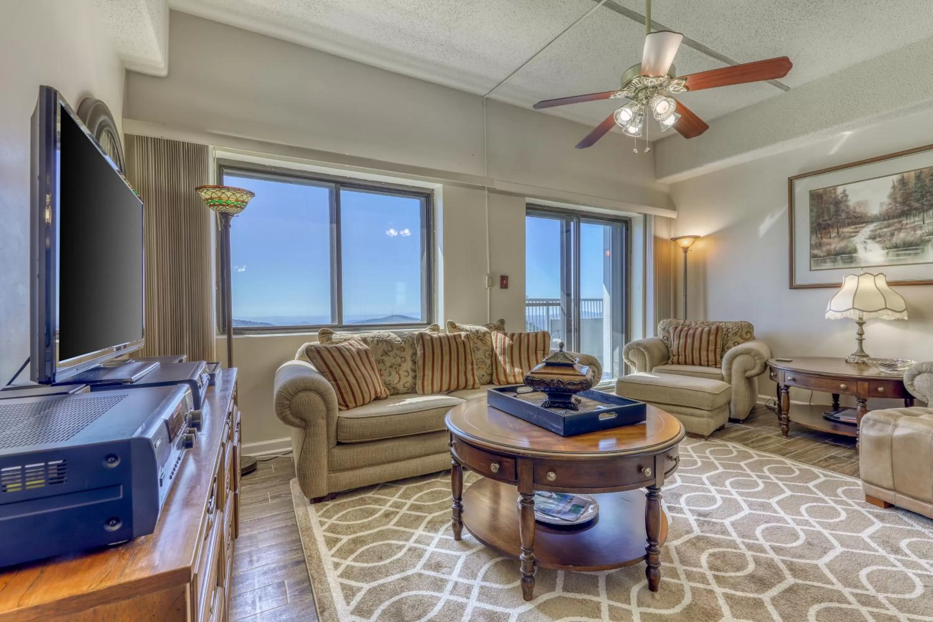 Seating Area in Sugar Top 2816