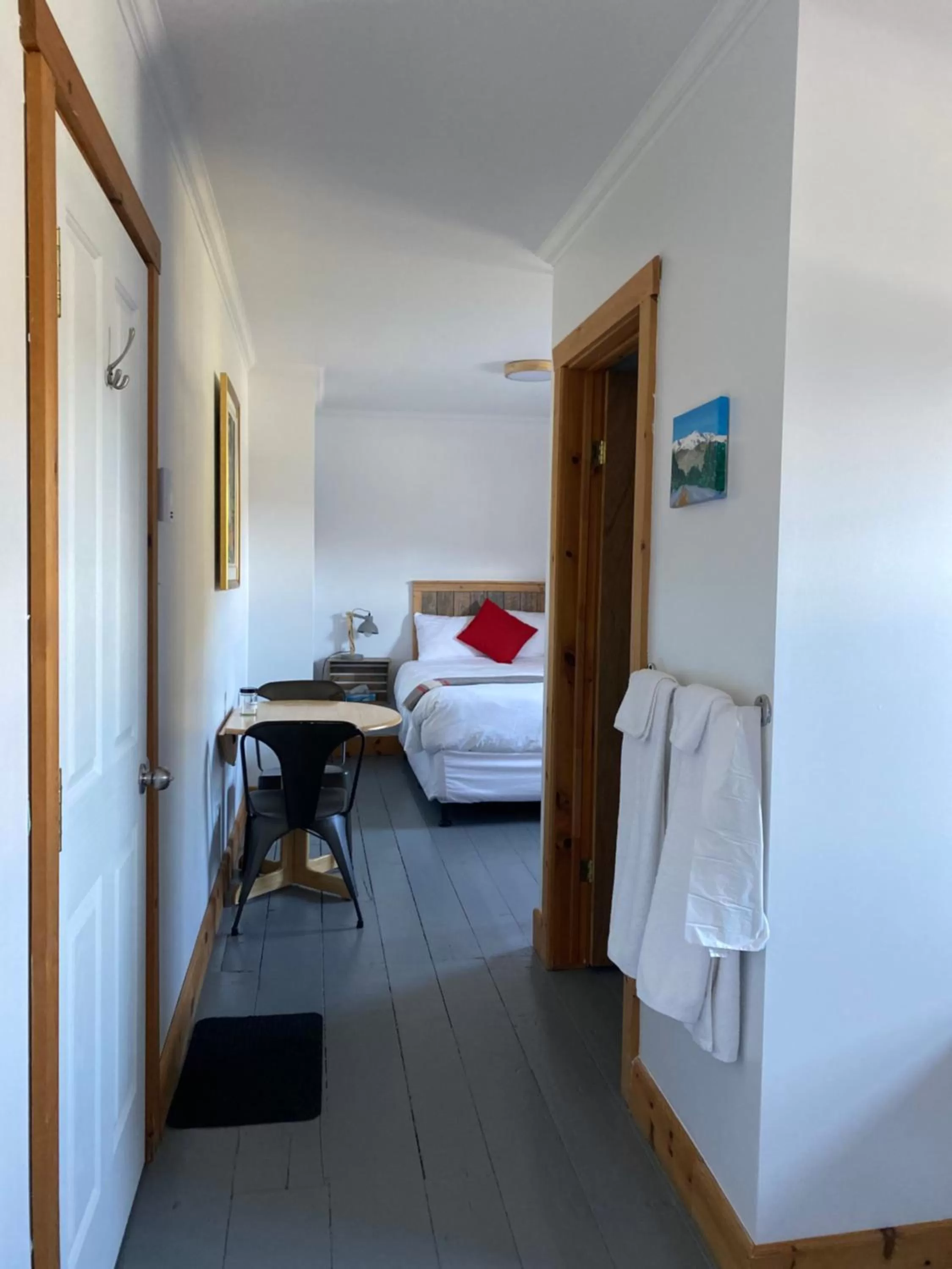 Bed in Auberge L'Amarré