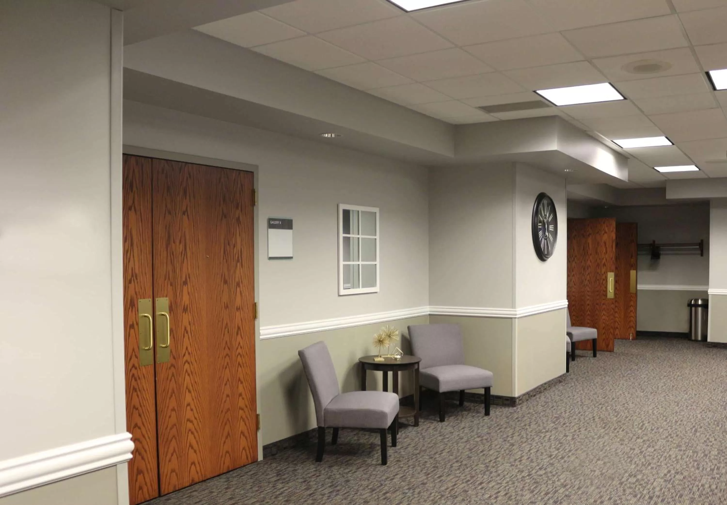 Lobby or reception in AmericInn by Wyndham Mankato Event Center near MSU