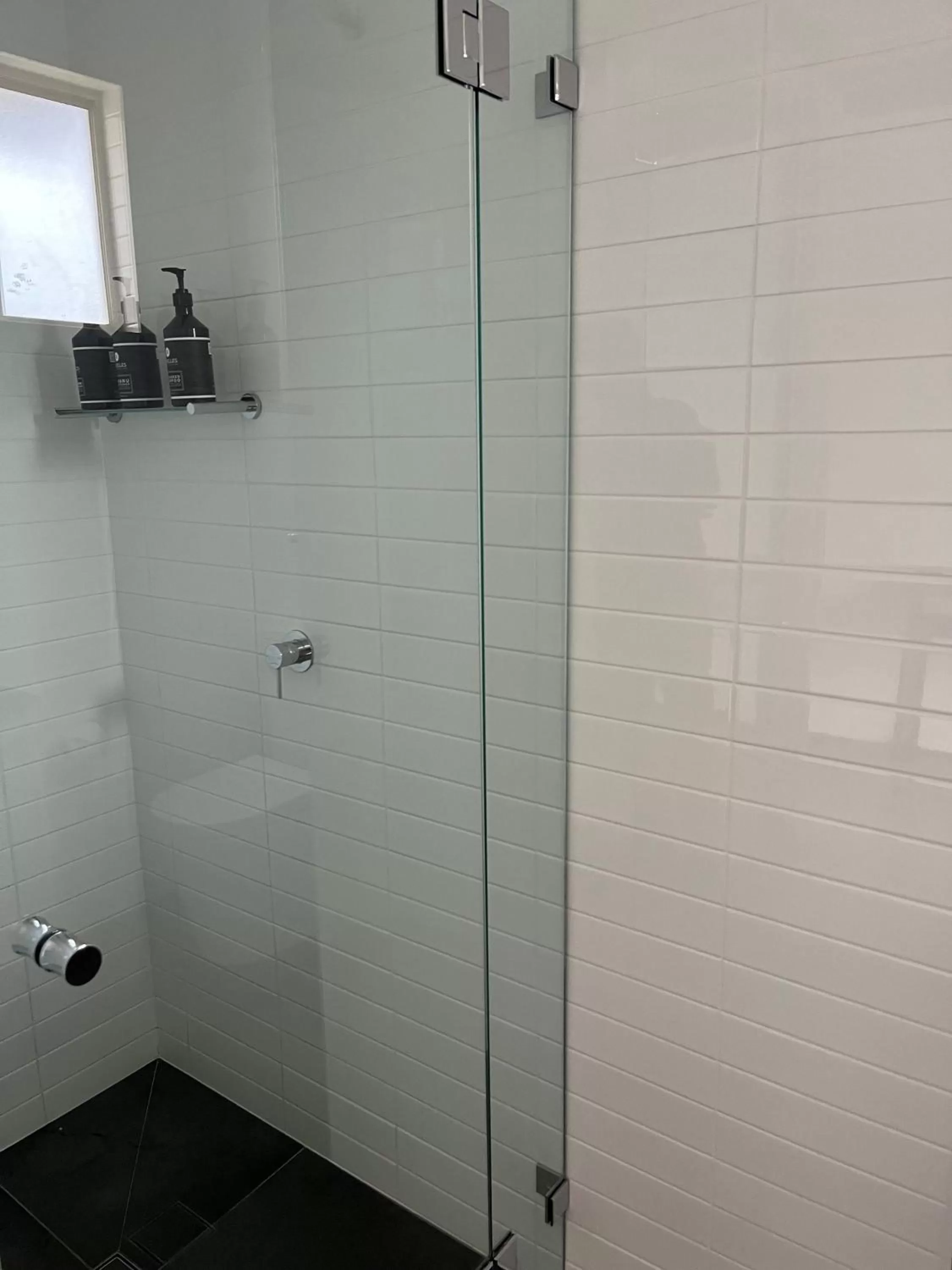 Shower in Parklands Resort Mudgee
