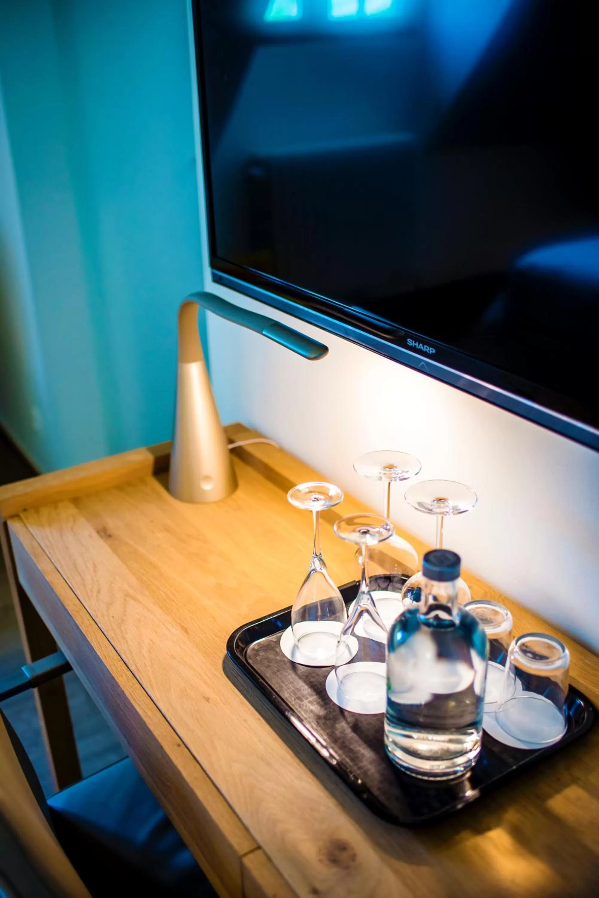 TV and multimedia, TV/Entertainment Center in Aquarand