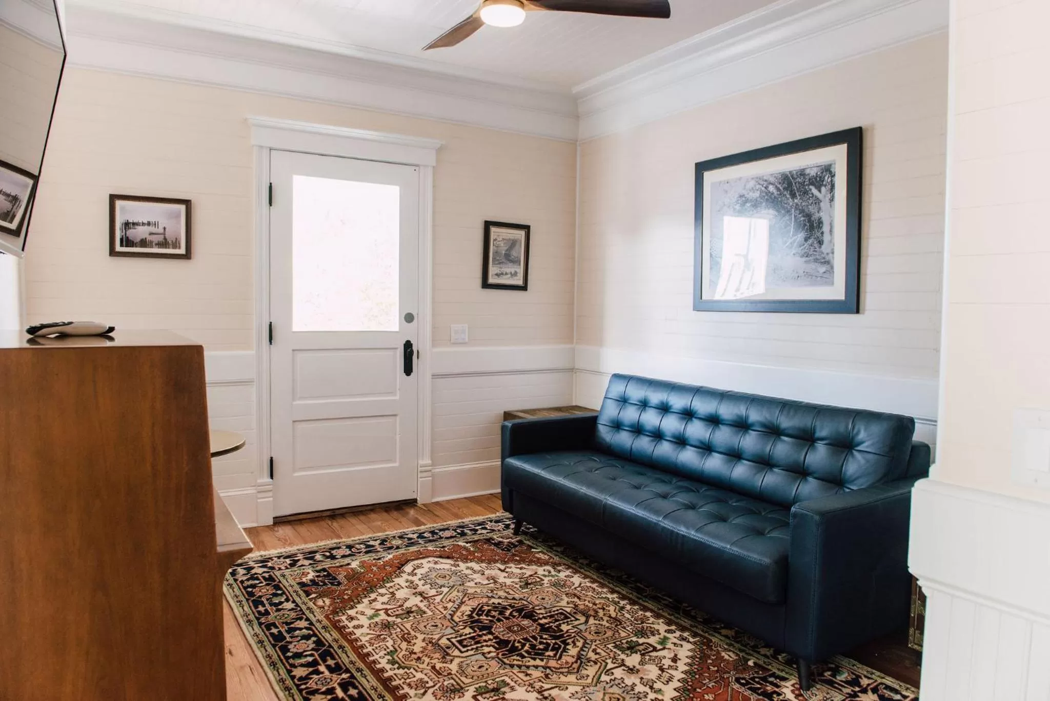 Living room in The Gibson Inn