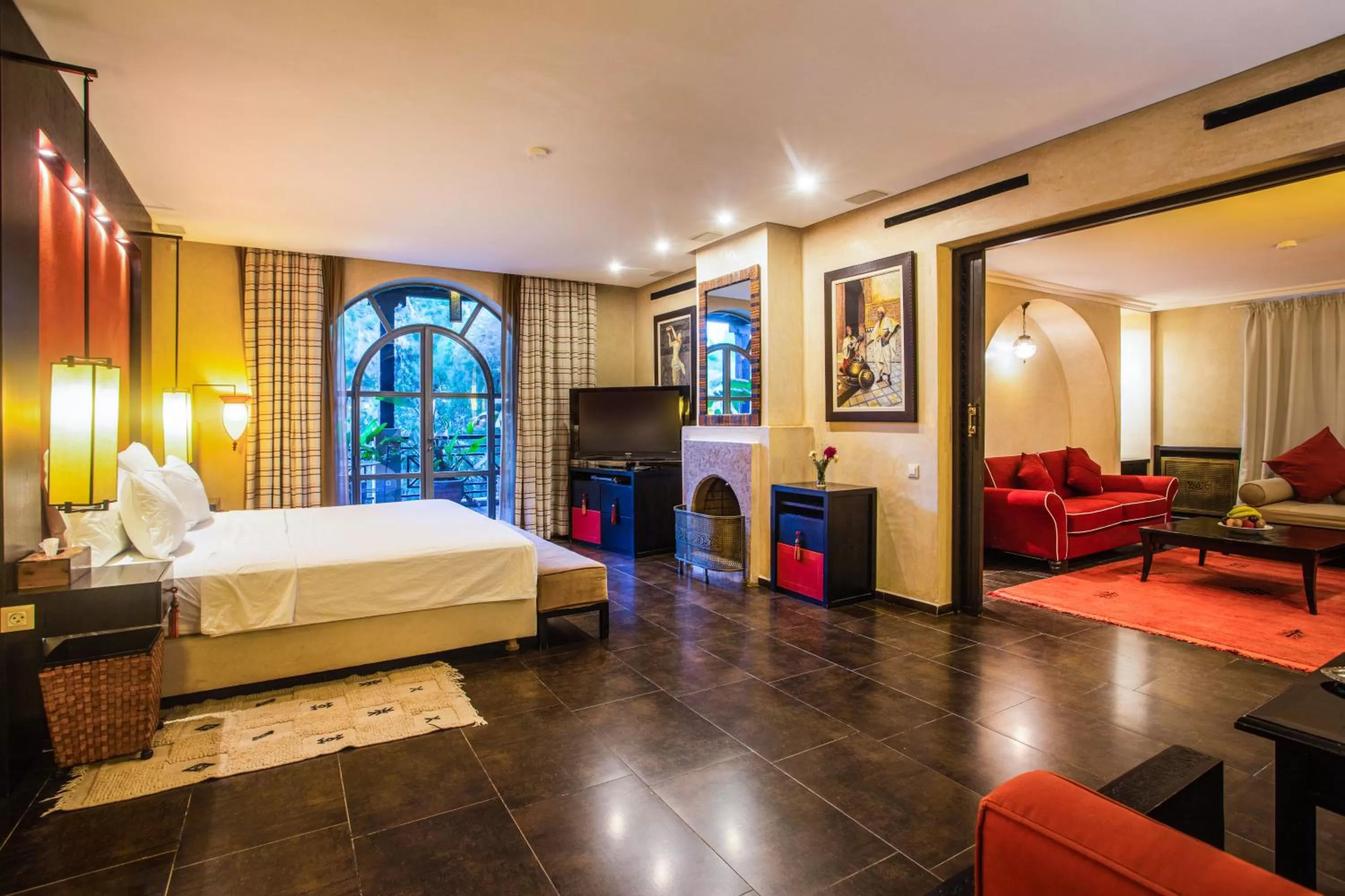 Bed in Palais Mirage d'Atlas, Suites de Luxe & Spa