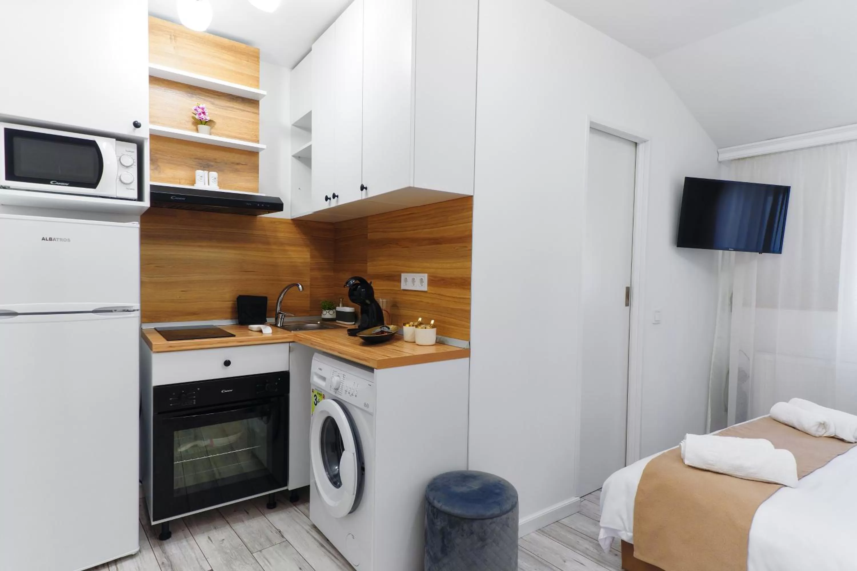 Kitchen/Kitchenette in Bella House