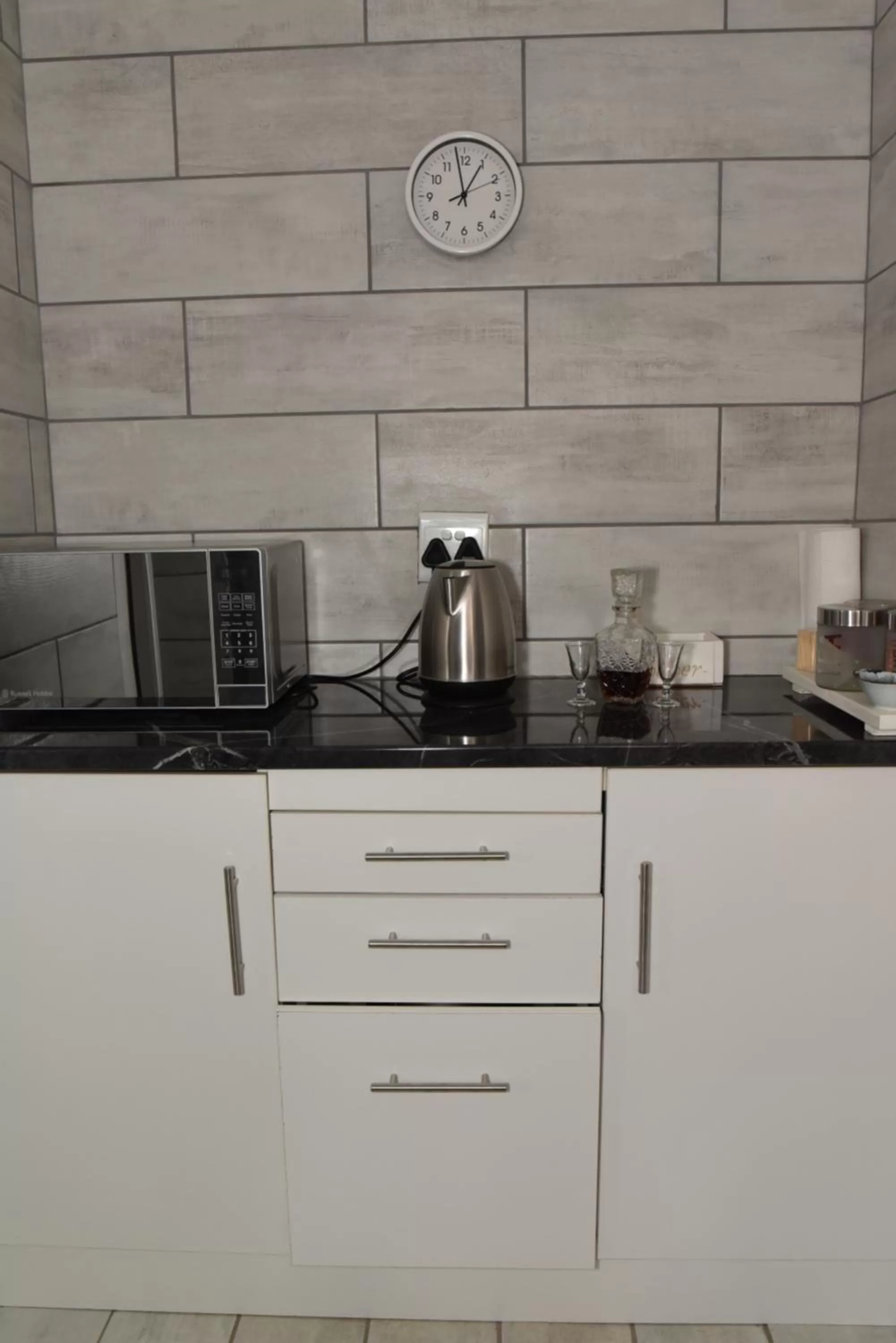 Kitchen or kitchenette, Kitchen/Kitchenette in B&B 464 on 22nd Ave