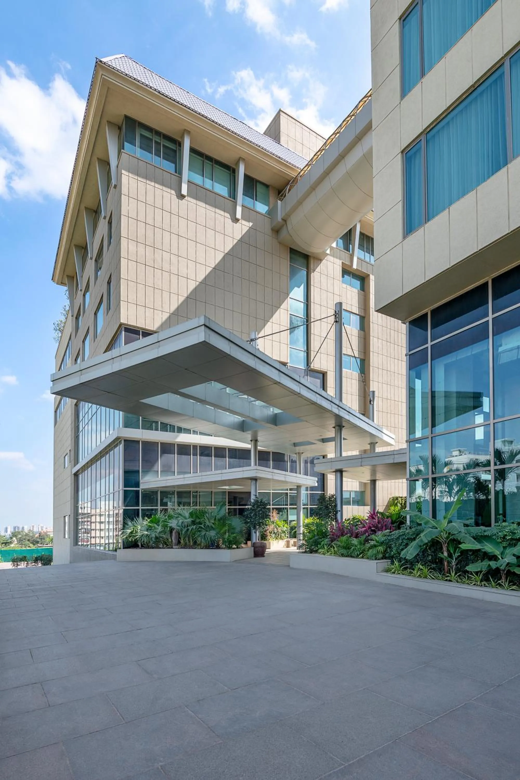Facade/entrance in Radisson Blu Pune Hinjawadi