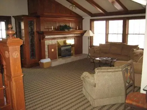 Deluxe Two-Bedroom Apartment (8 Adults) in Sunburst Condominiums Deluxe Two-Bedroom Apartment (8 Adults) in Sunburst Condominiums