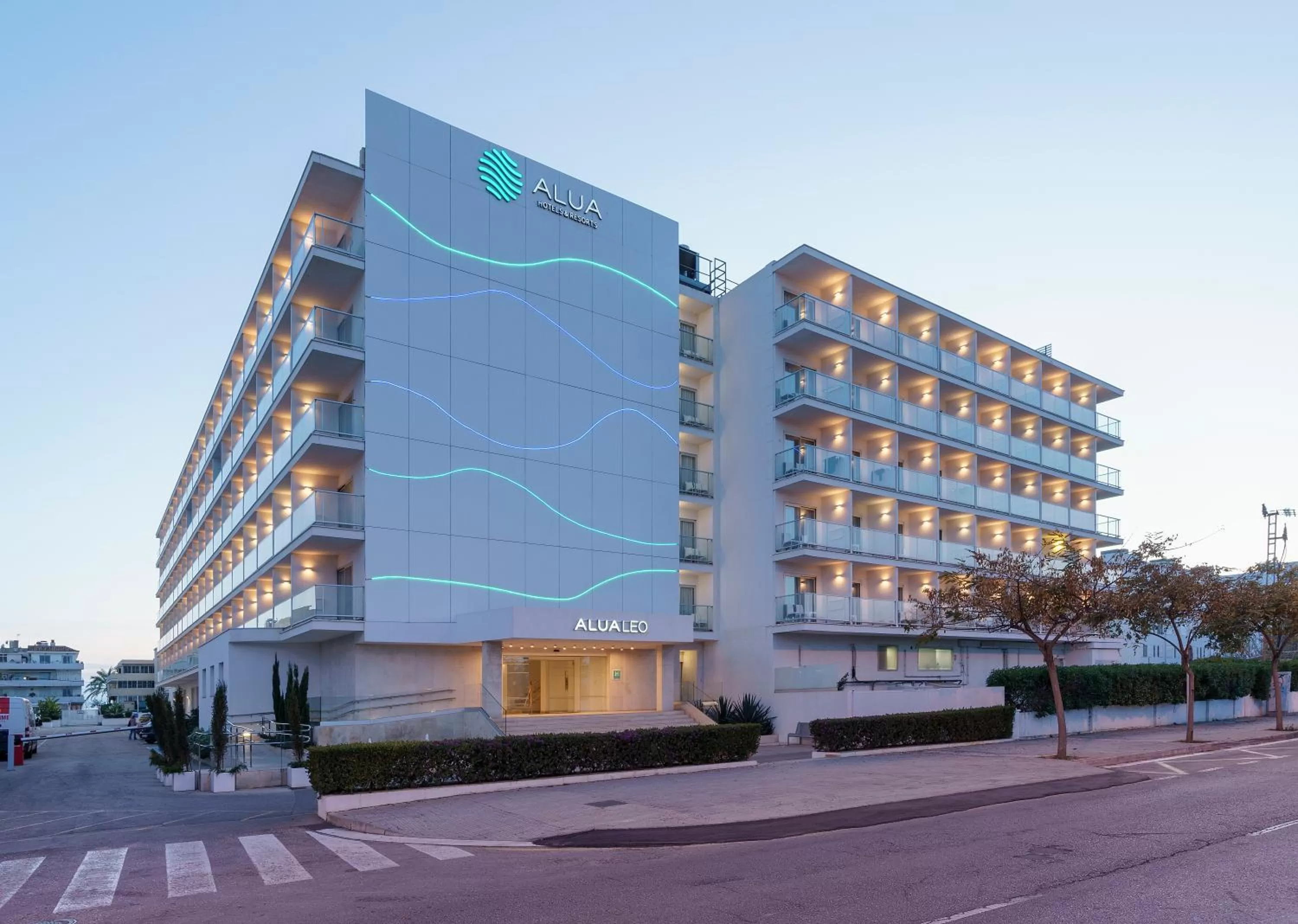 Property building in Alua Leo