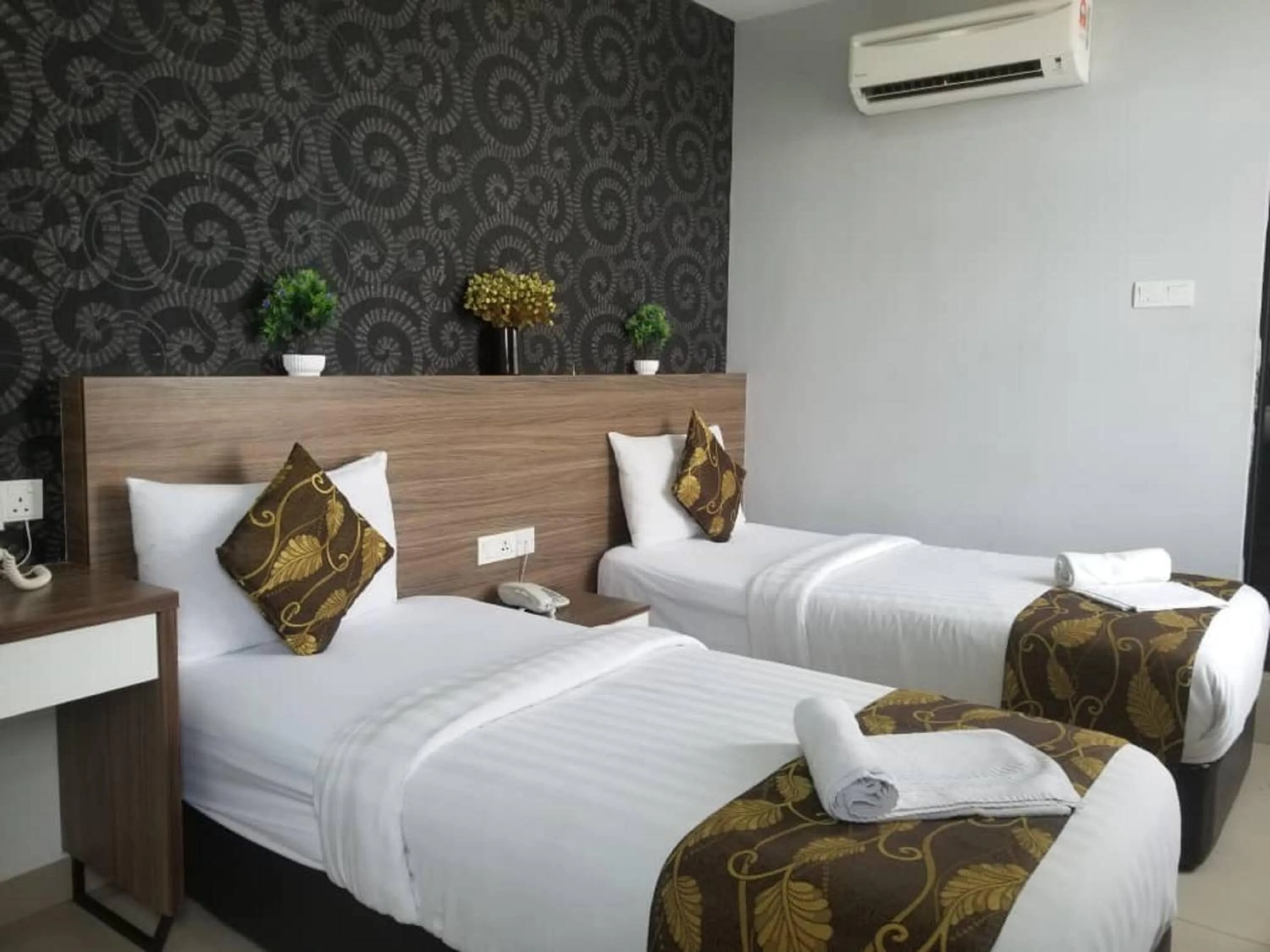 Decorative detail, Bed in D'Metro Hotel