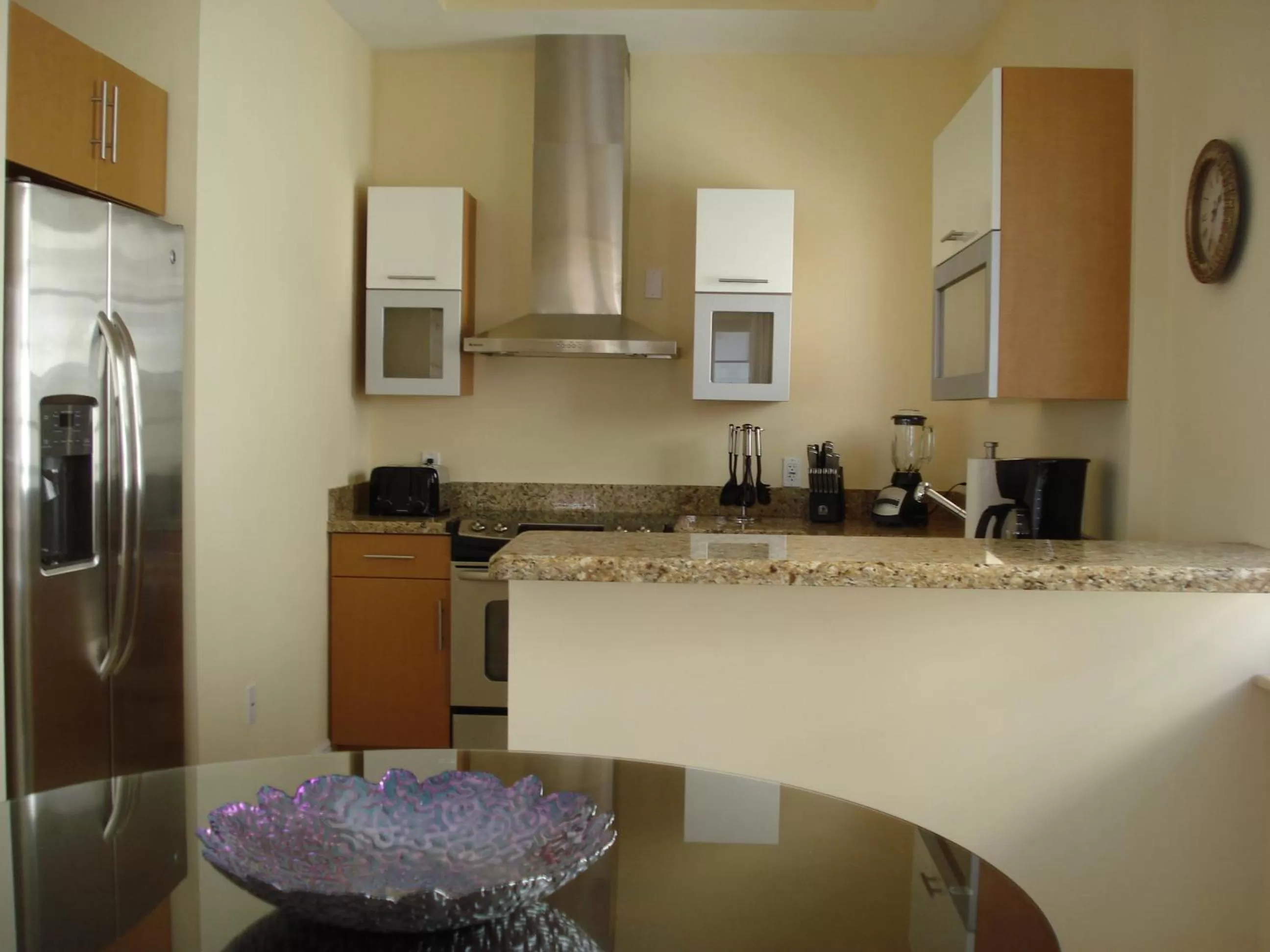 Kitchen or kitchenette in Westover Arms Hotel