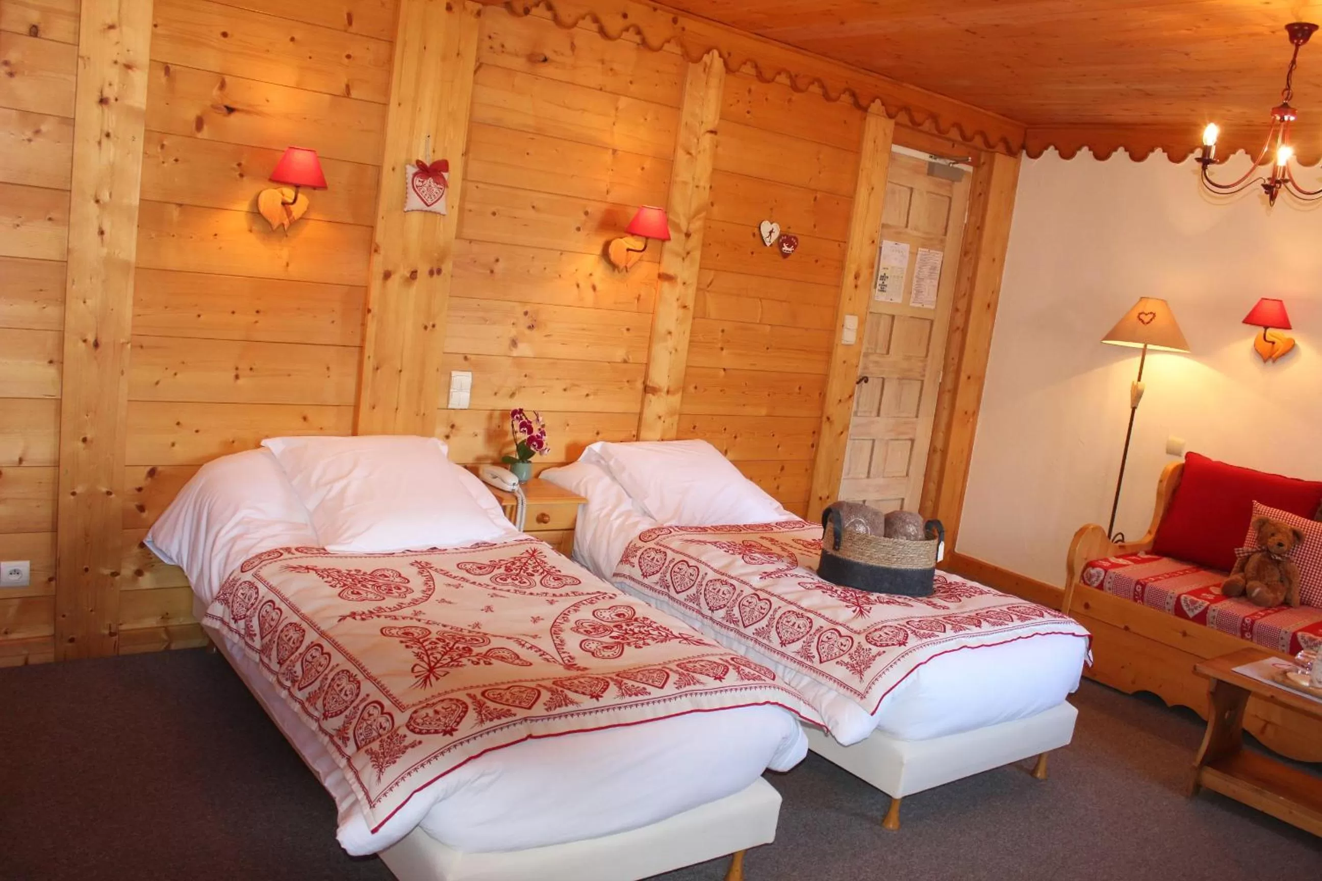 Bed in Hôtel Les Glaciers