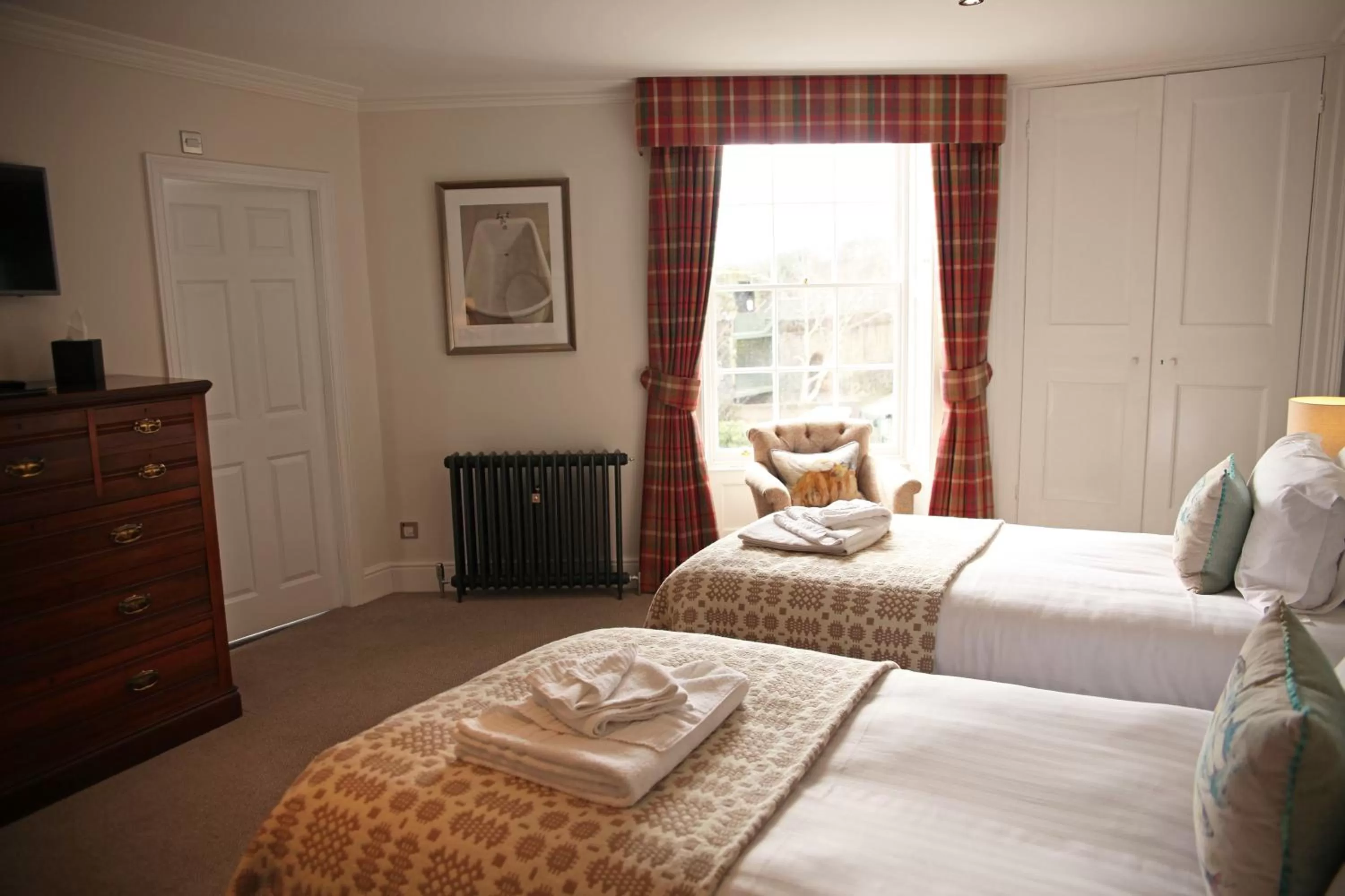 Bedroom, Bed in The Erskine Arms