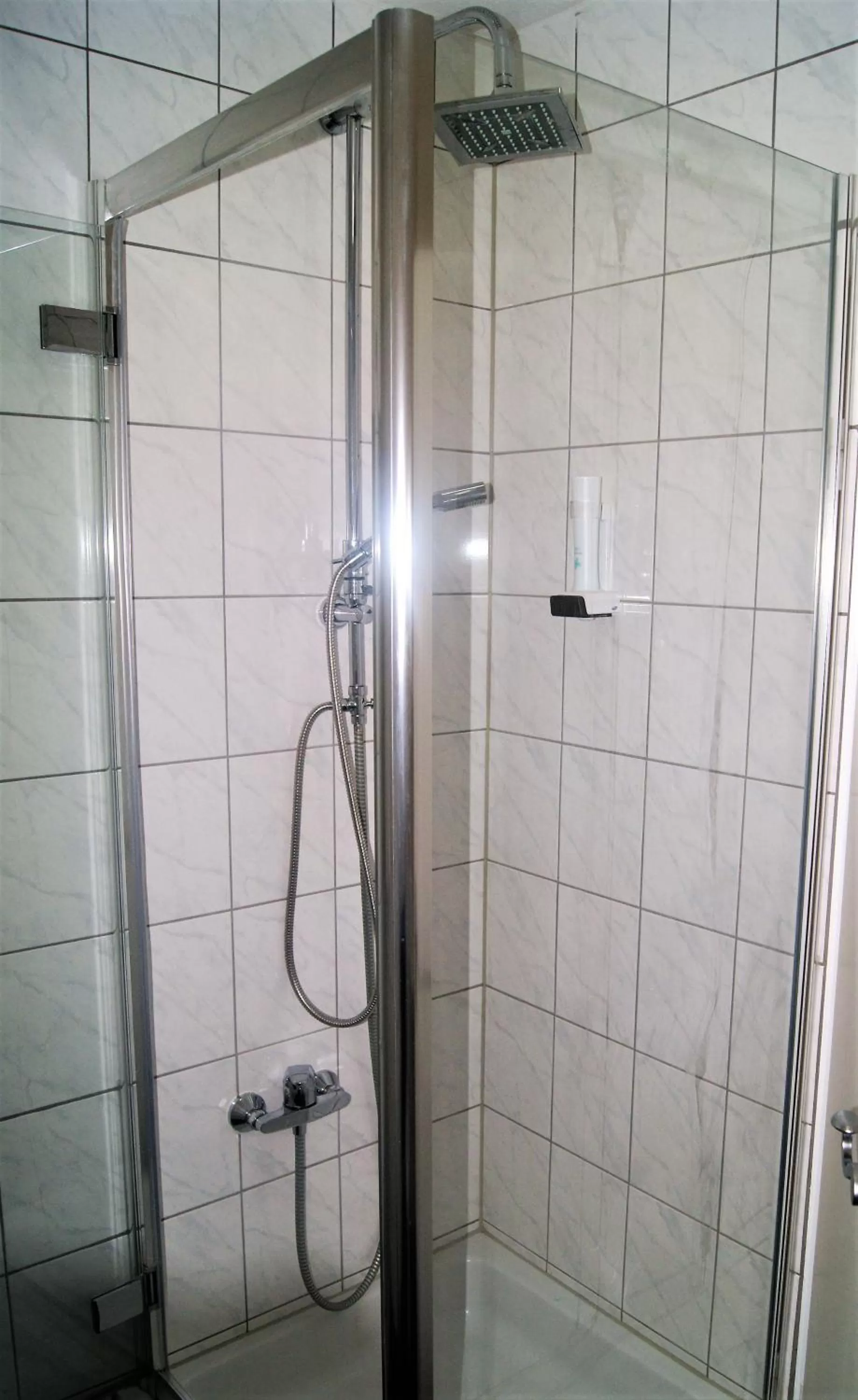 Toilet in Landhotel Römerkessel