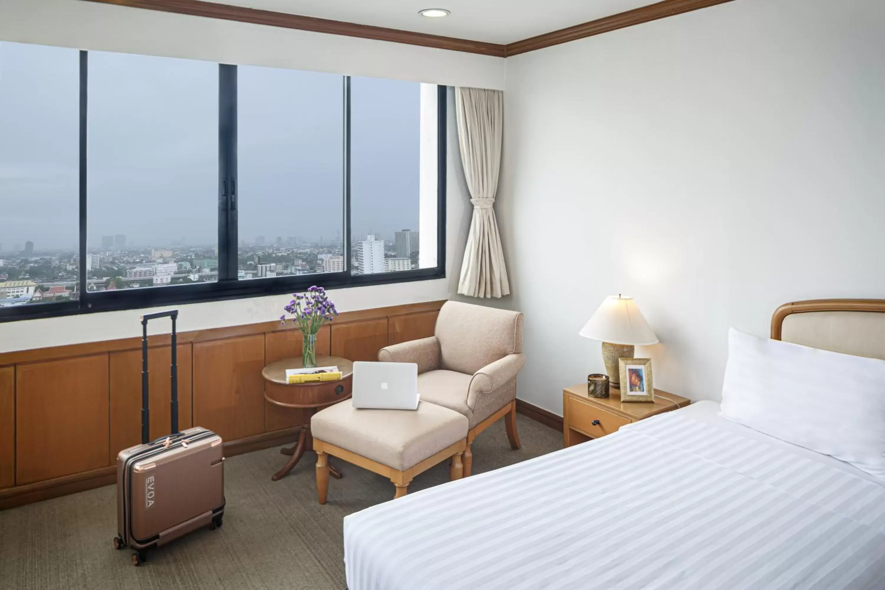 Three-Bedroom Deluxe in Riverine Place Hotel and Residence Three-Bedroom Deluxe in Riverine Place Hotel and Residence