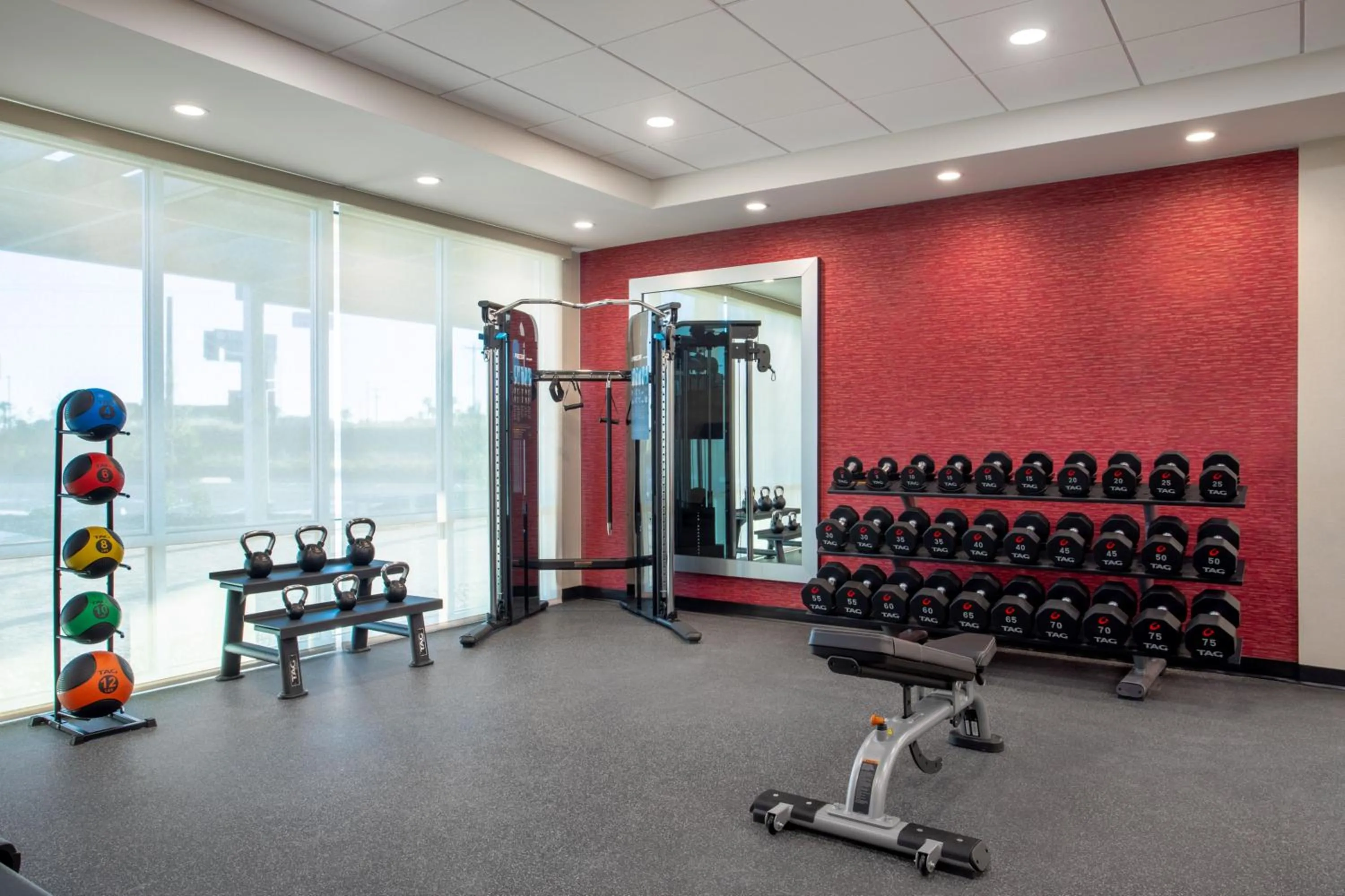 Fitness centre/facilities in Home2 Suites By Hilton Calhoun