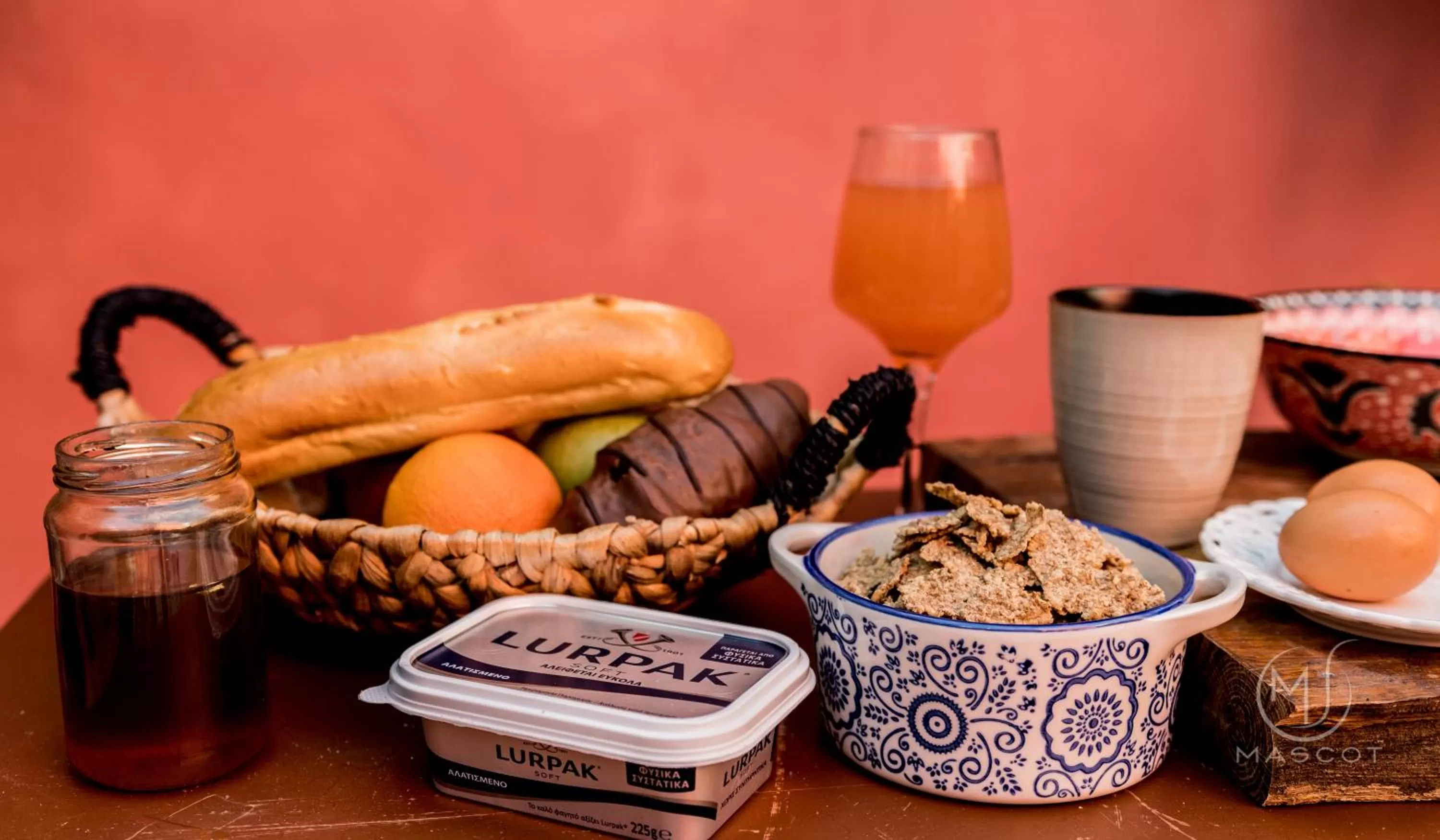 Food in Mascot Garden Rooms