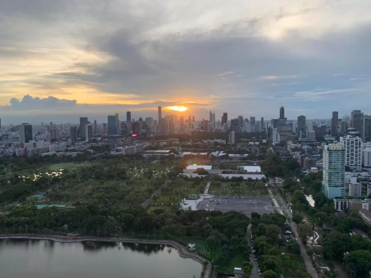 Lake view in Column Bangkok Hotel