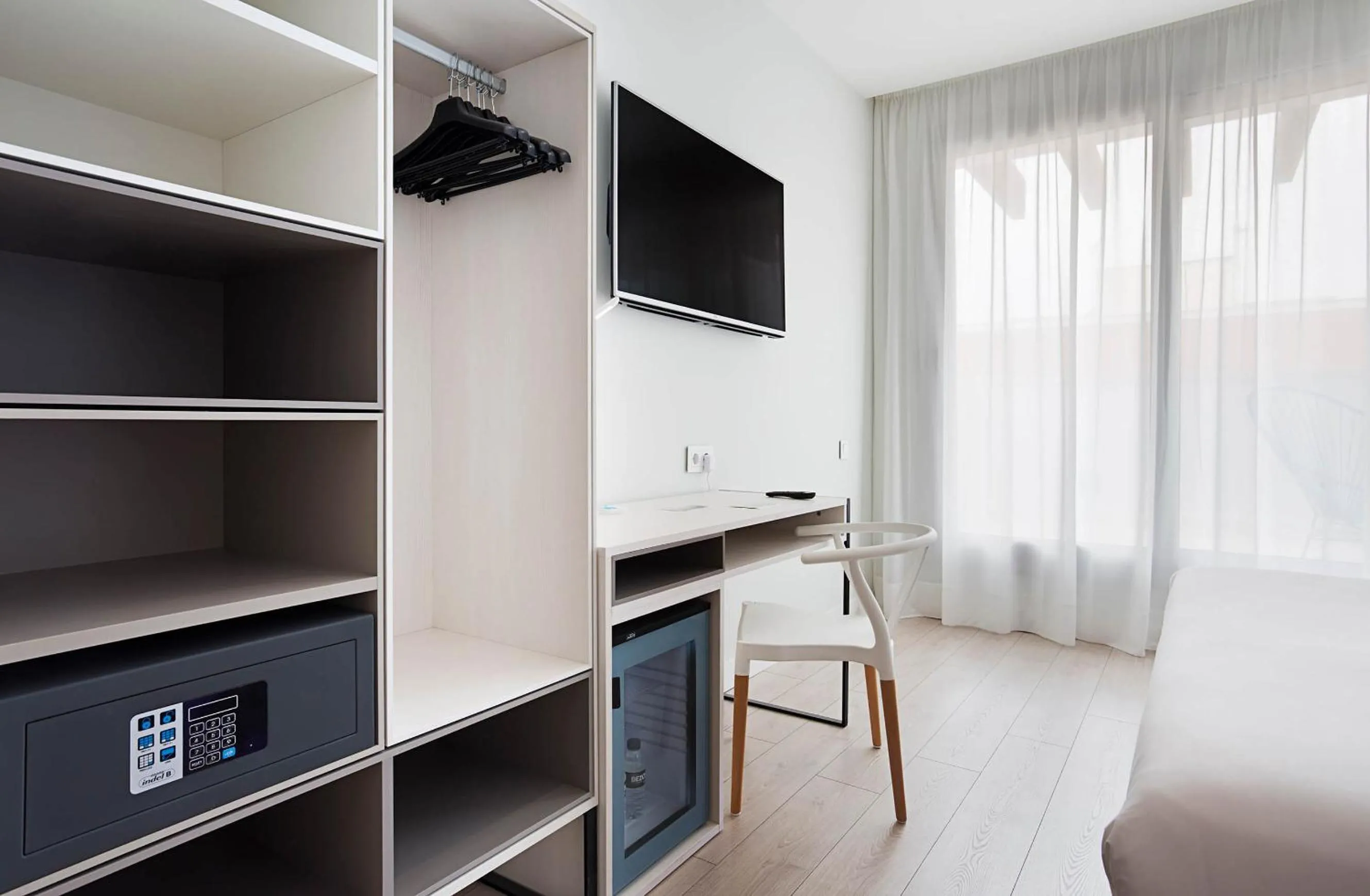 Bedroom in B&B HOTEL Madrid Centro Puerta del Sol