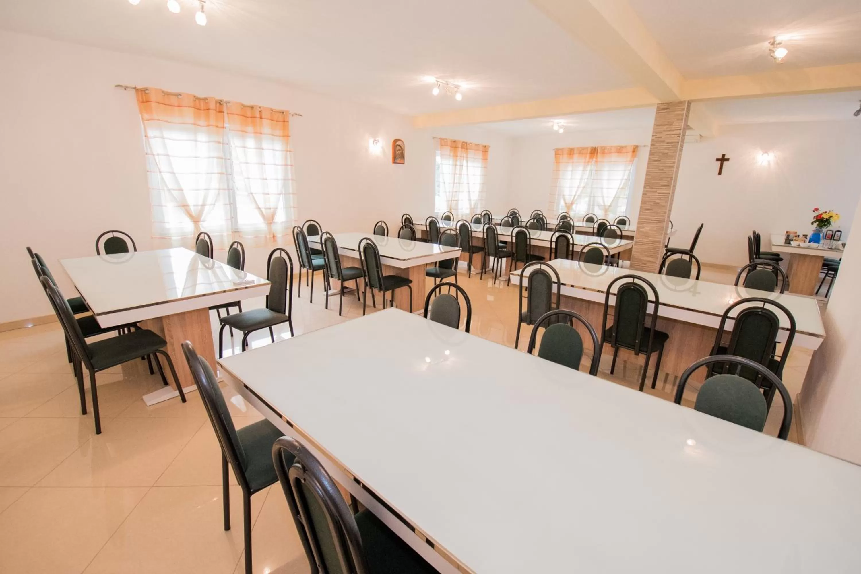 Restaurant/places to eat in Pansion Maglica