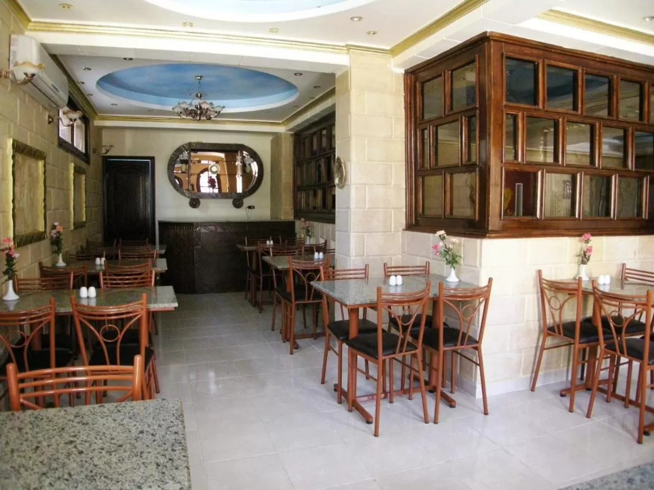 Restaurant/places to eat in Luxor Hotel Hurghada