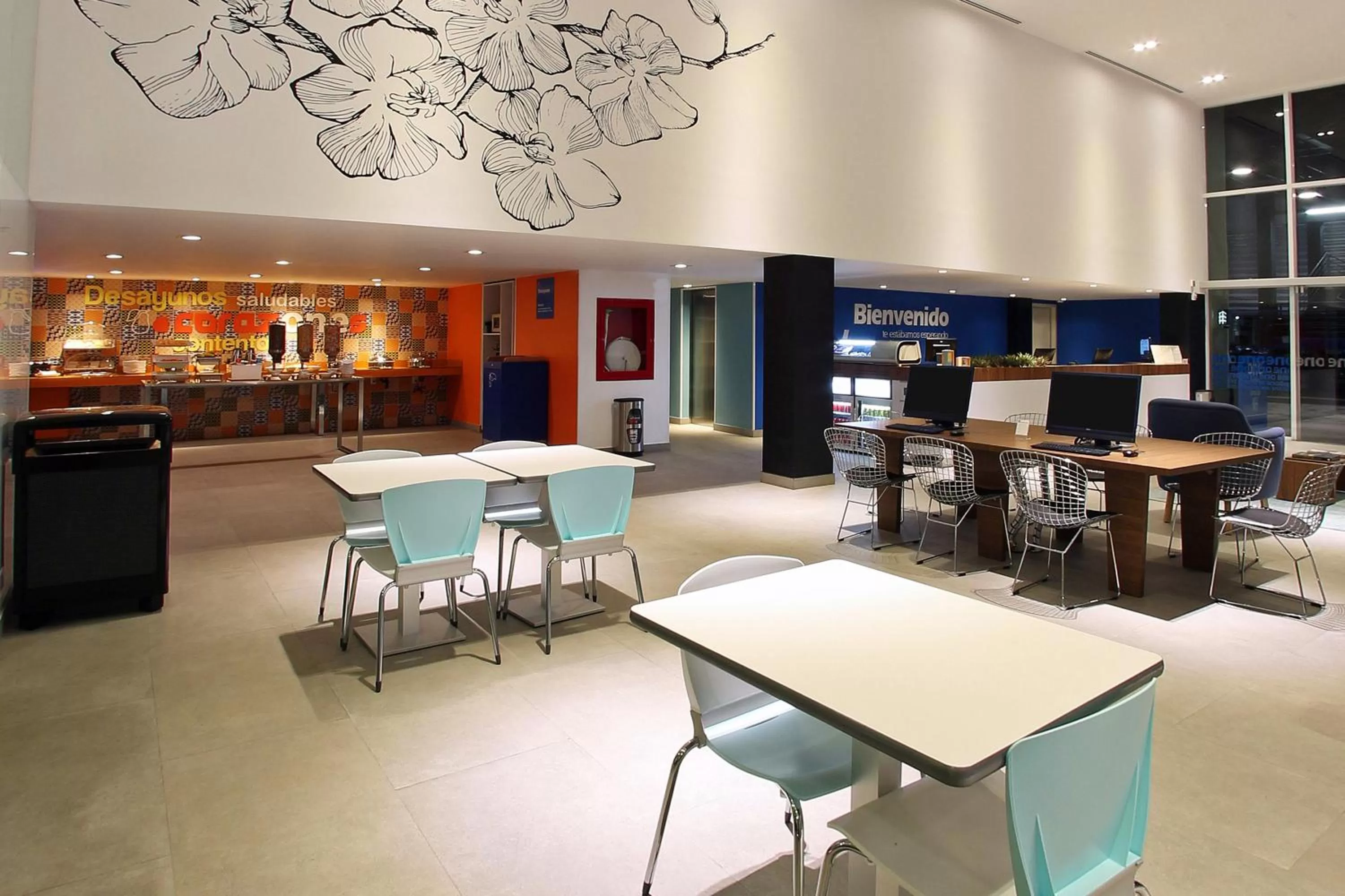 Restaurant/places to eat in One Cuautitlan