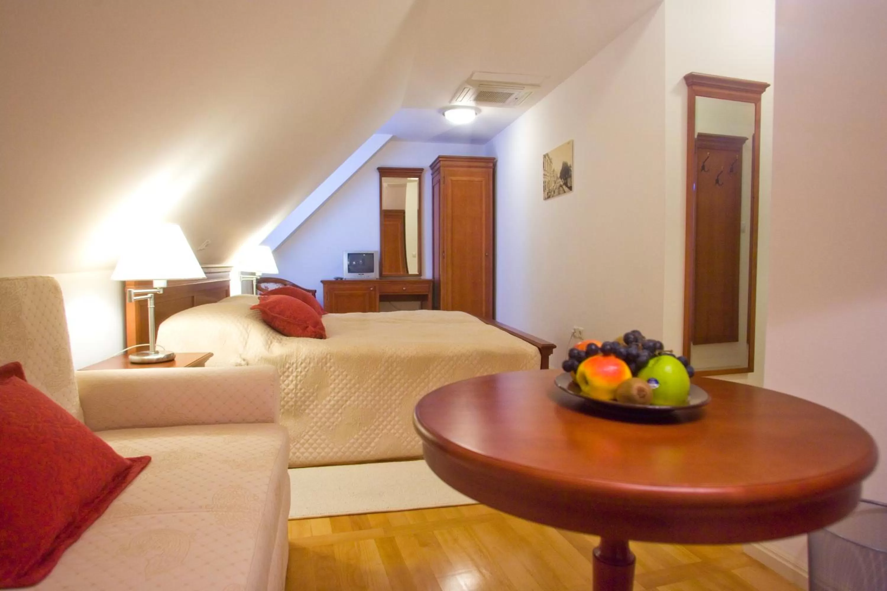 Bed in Heritage Hotel Frankopan