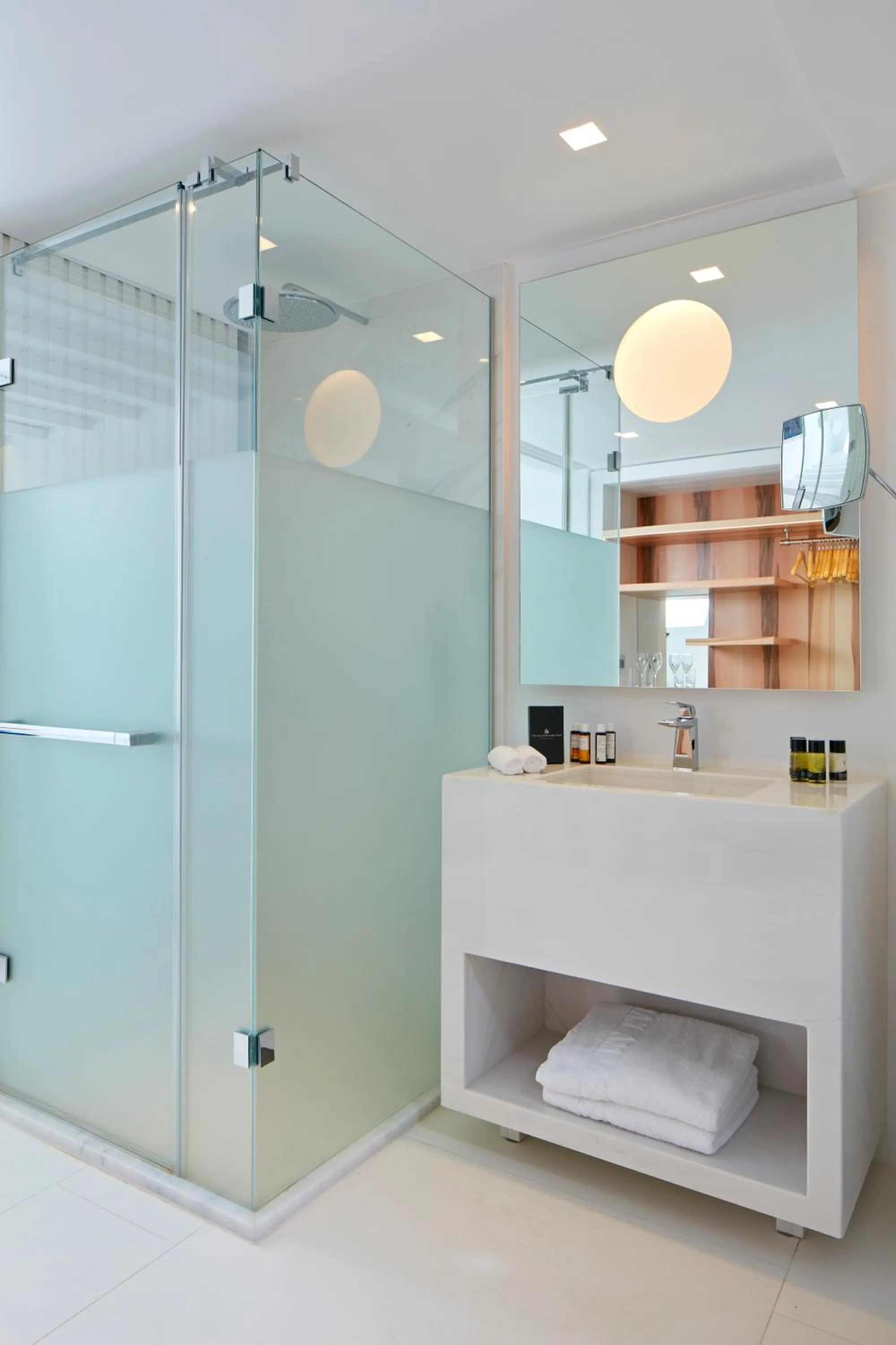 Bathroom in Myconian Ambassador Relais & Chateaux