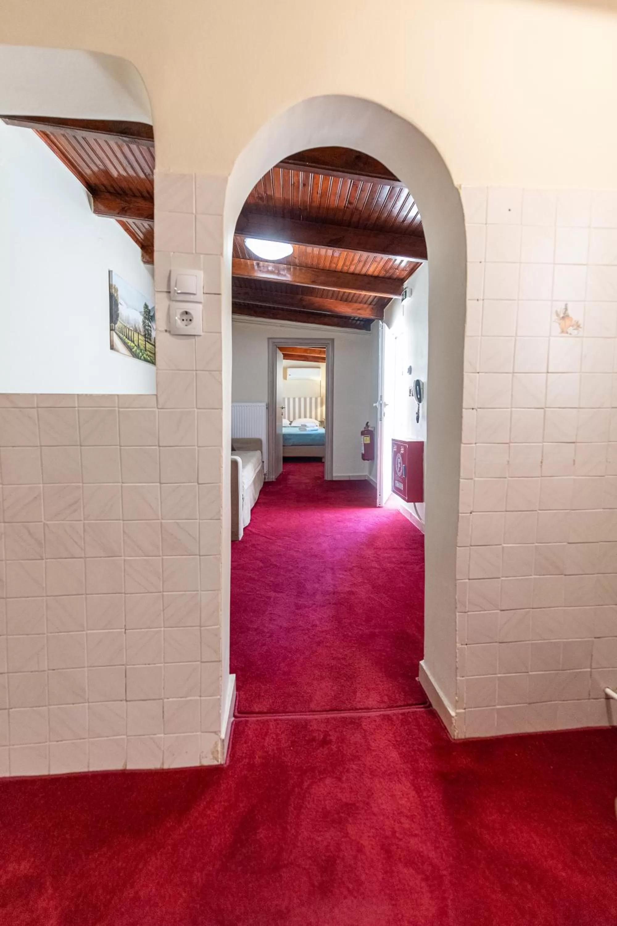 Bed in Apartments Tina FREE transfer from-to the airport