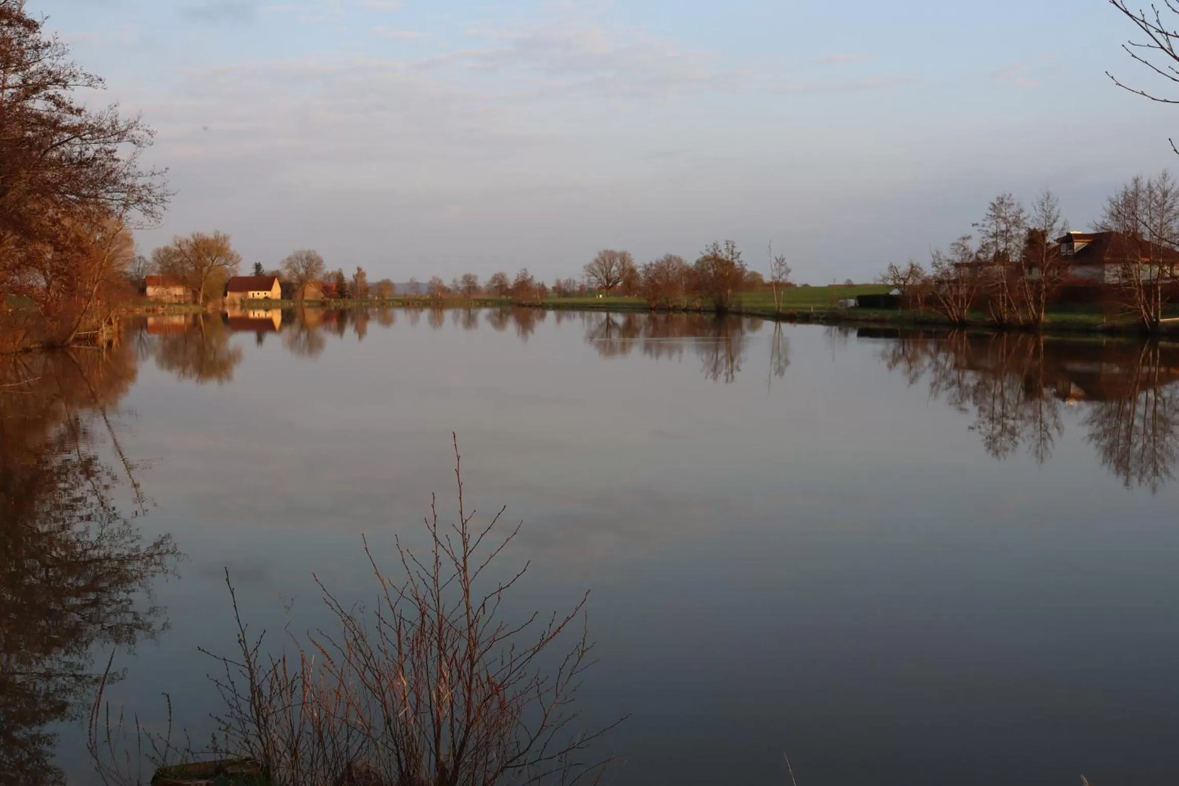 Natural landscape, Lake View in Zur Altmühlquelle