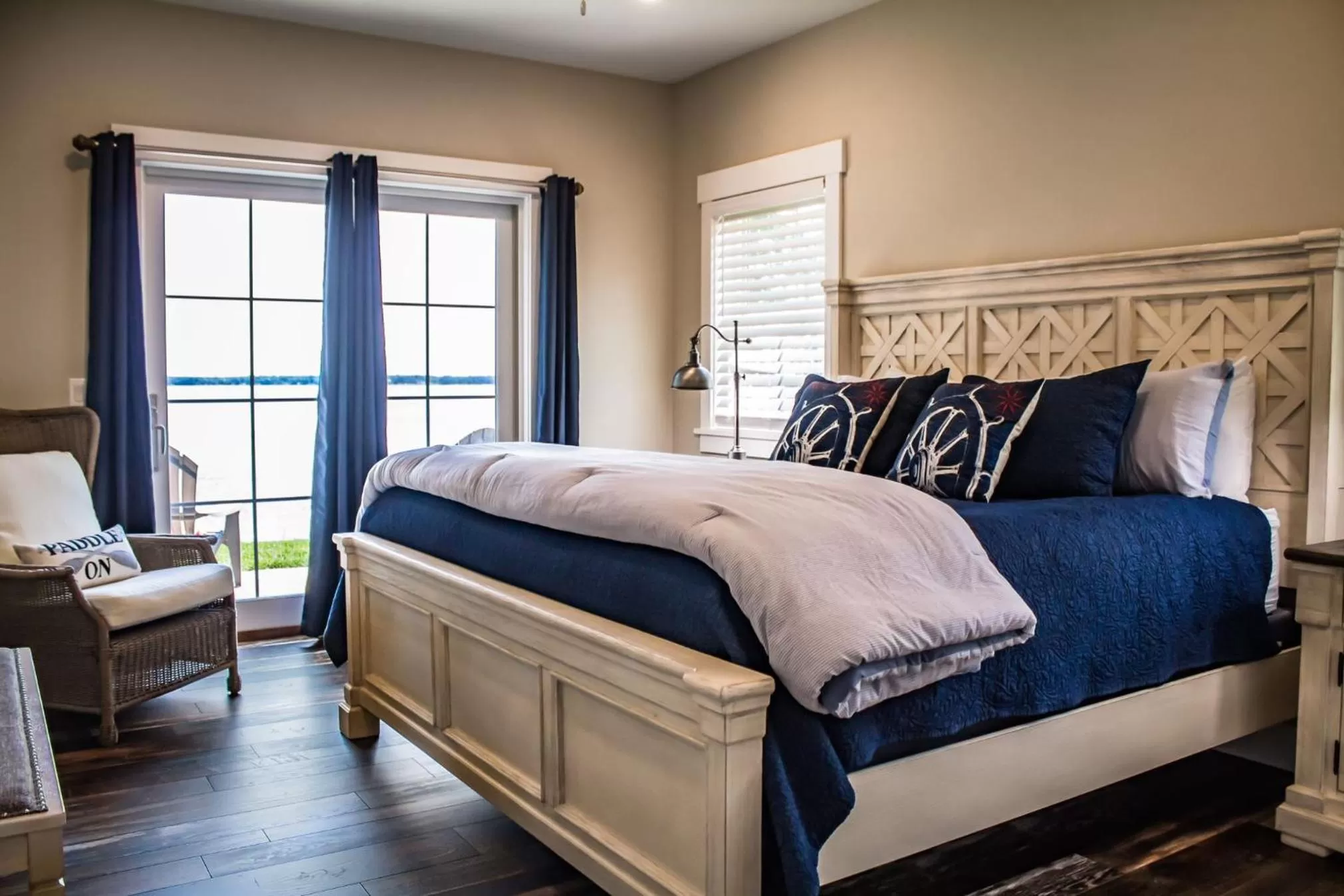 Bed in Quarterdeck Resort