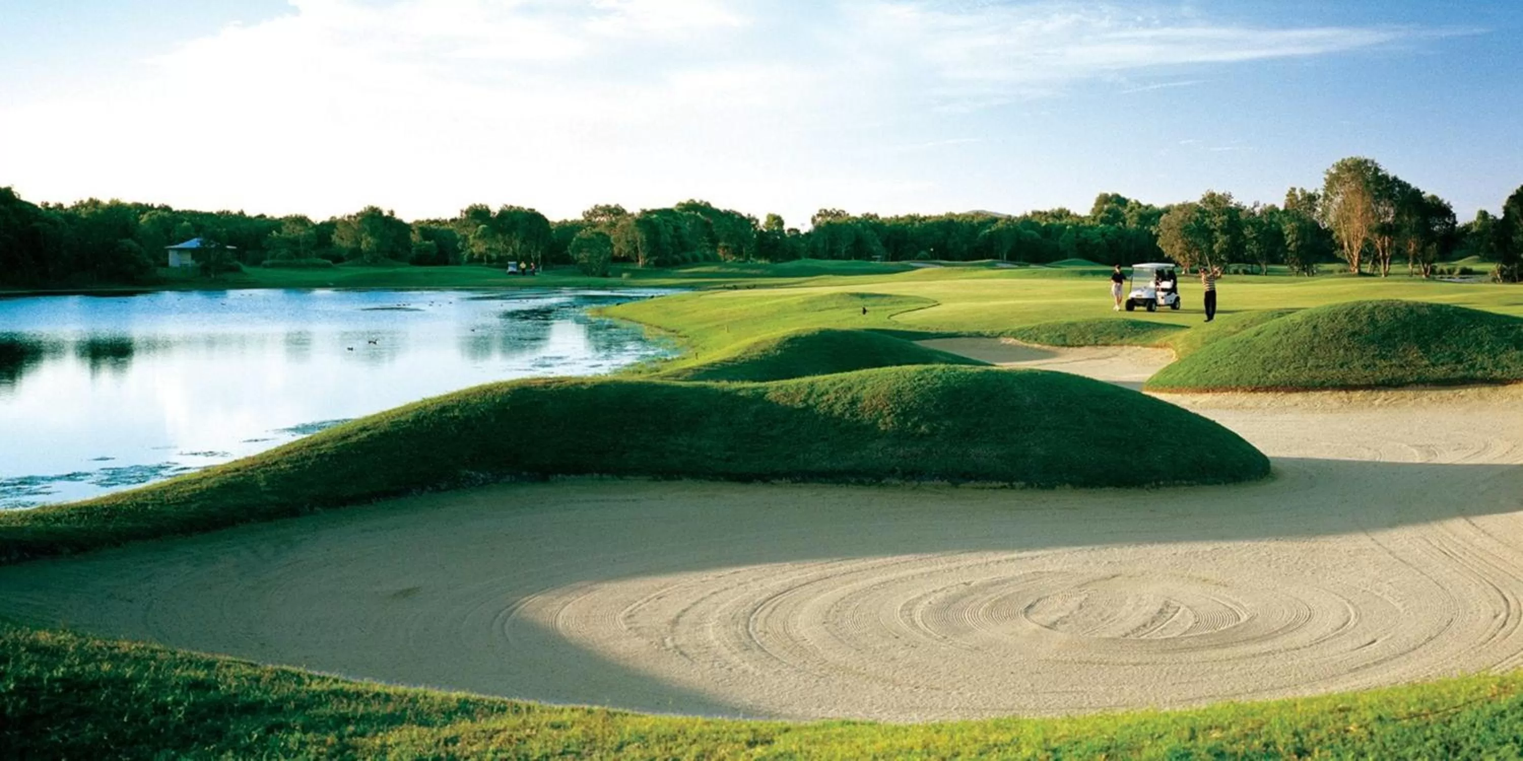 Nearby landmark in Novotel Sunshine Coast Resort
