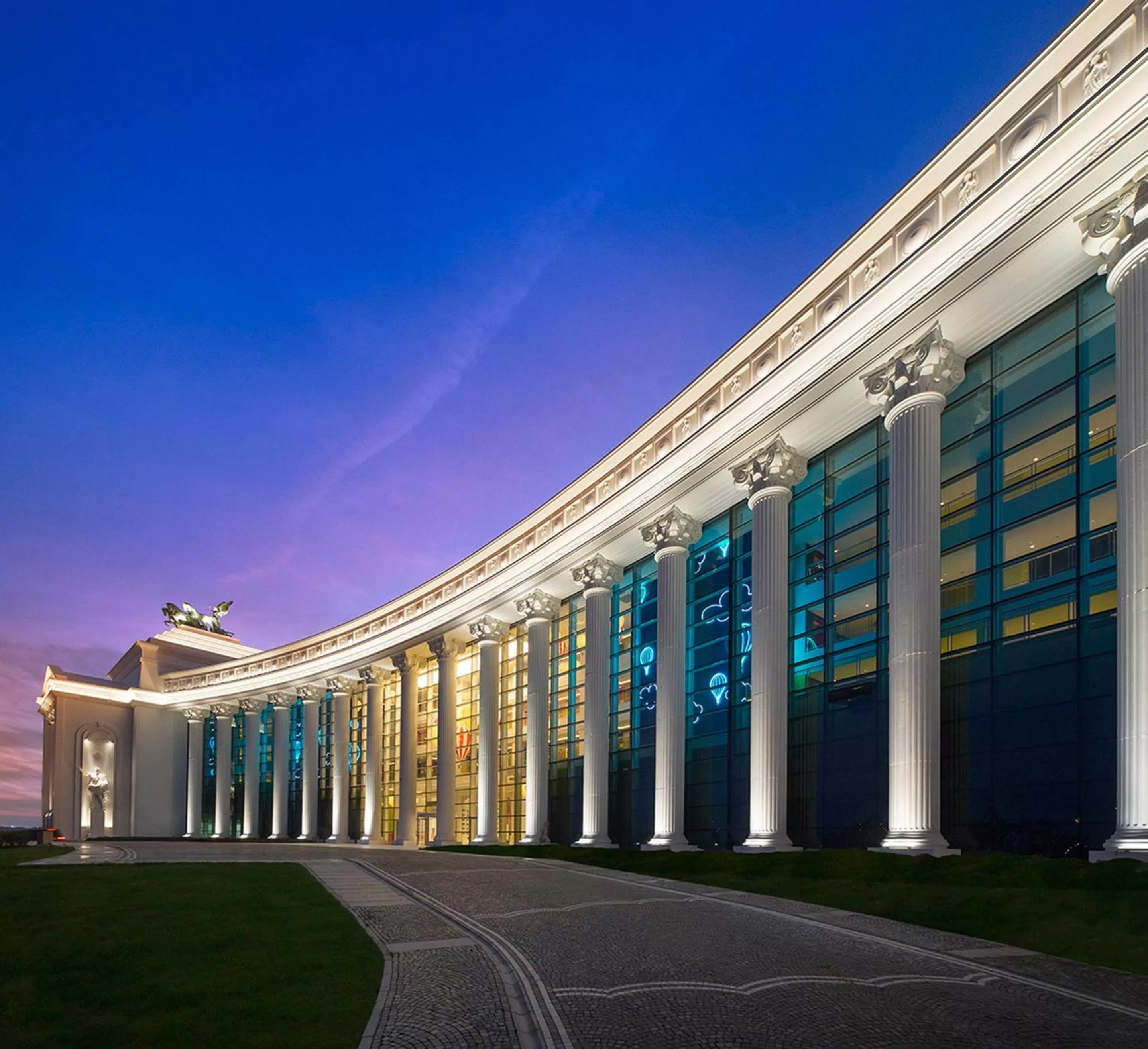 On site in The Land Of Legends Kingdom Hotel - All-in Concept