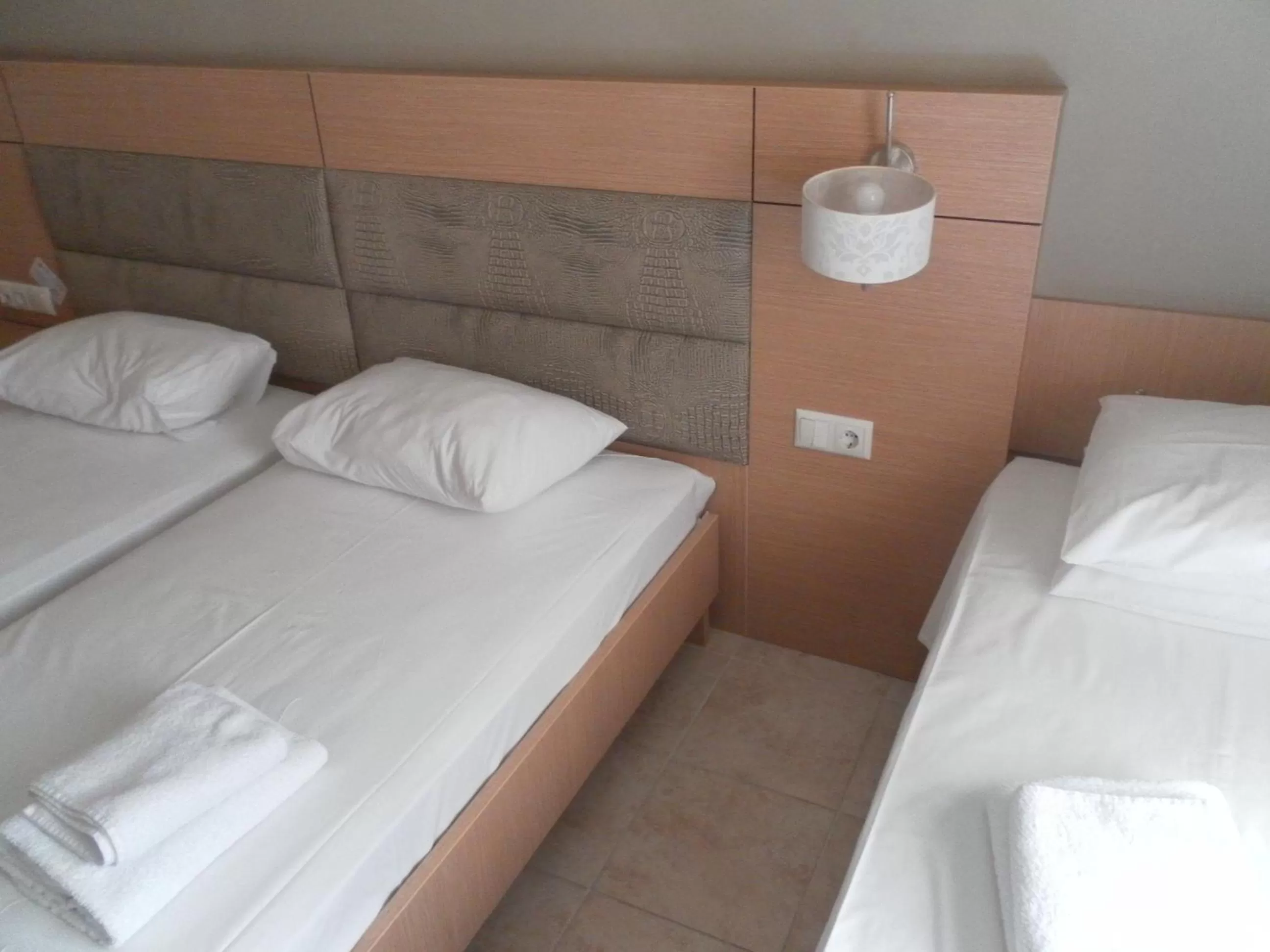 Bedroom, Bed in Esperia