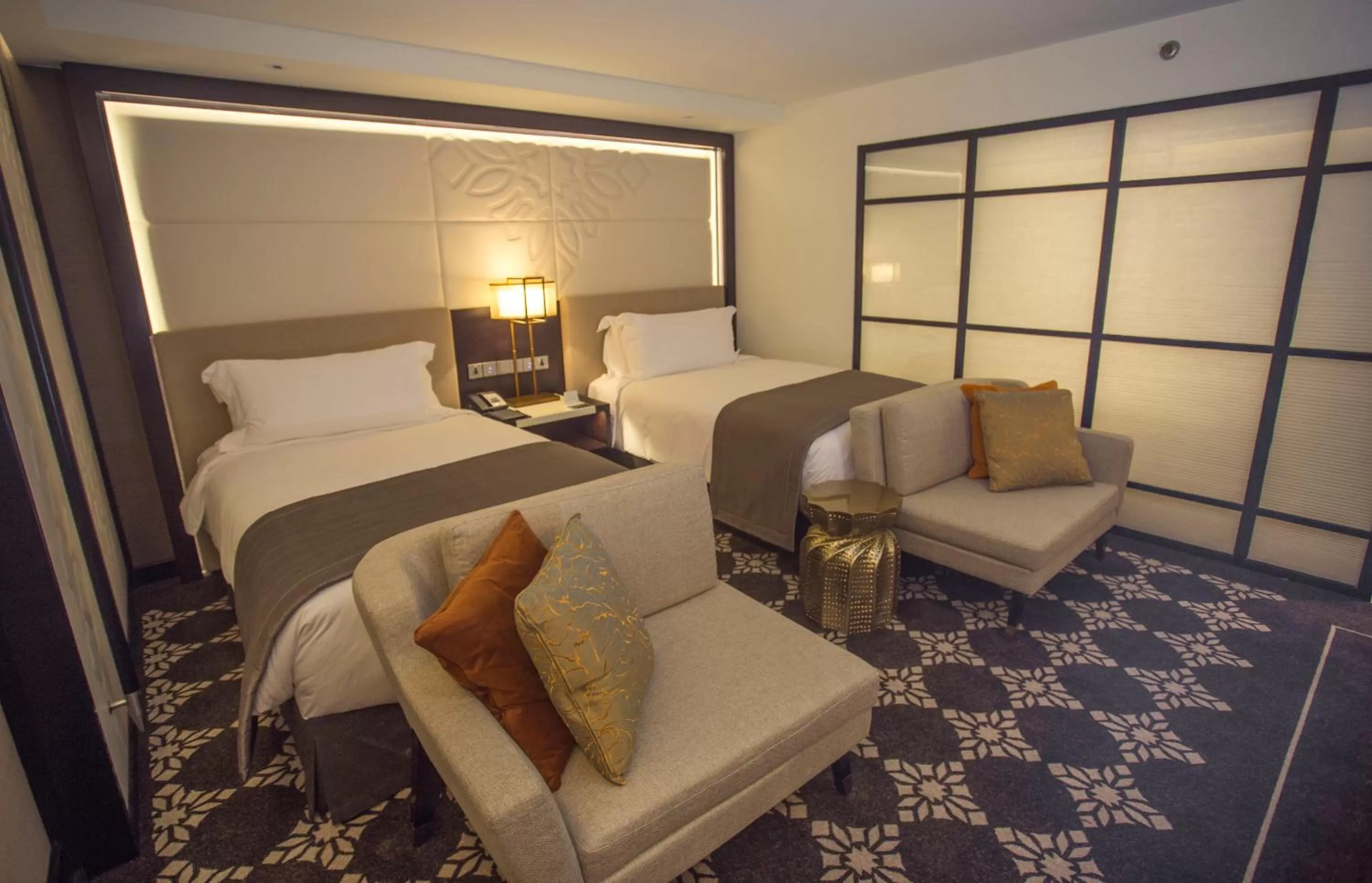 Photo of the whole room, Bed in InterContinental Dhaka by IHG