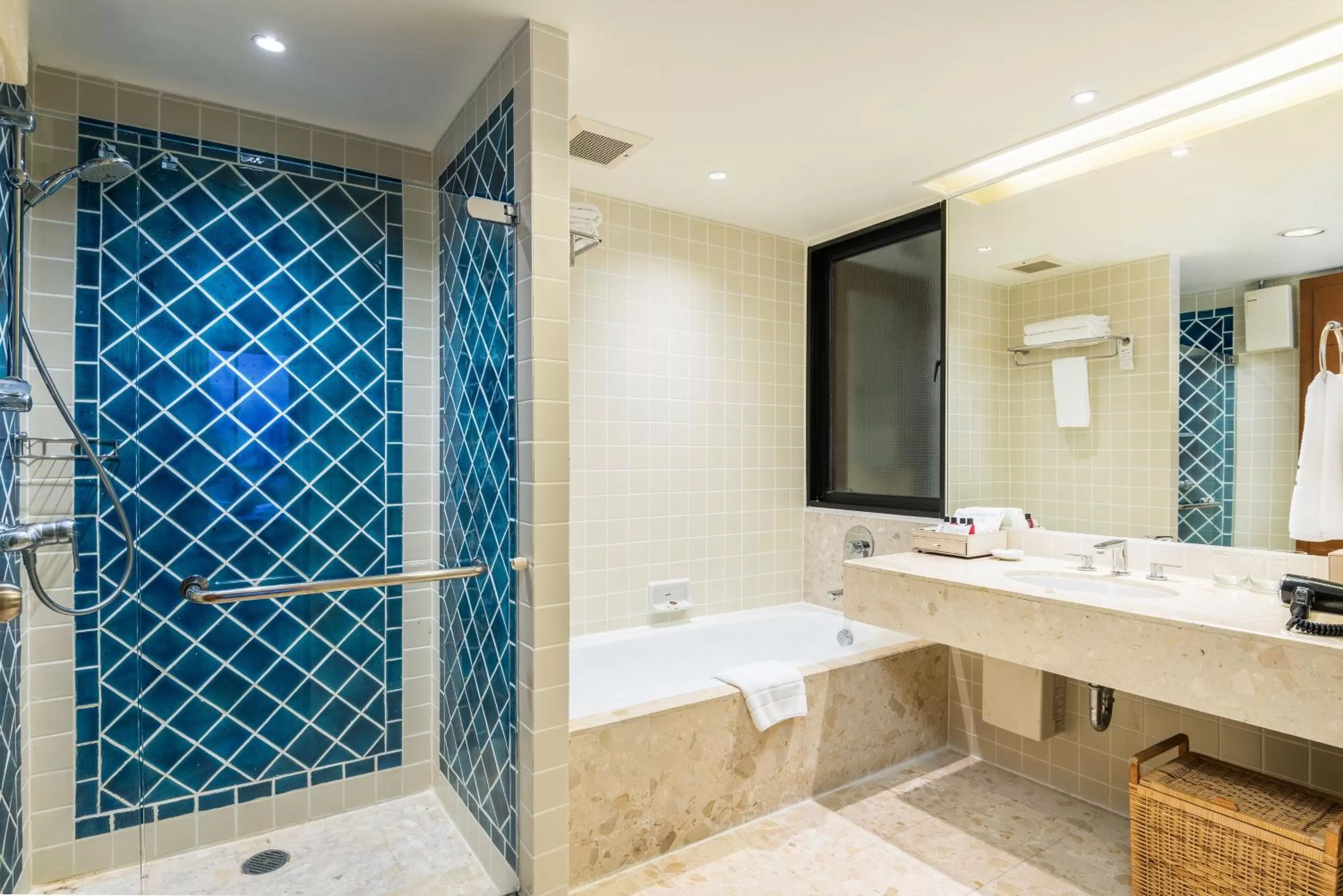 Shower in Chatrium Sathon Bangkok