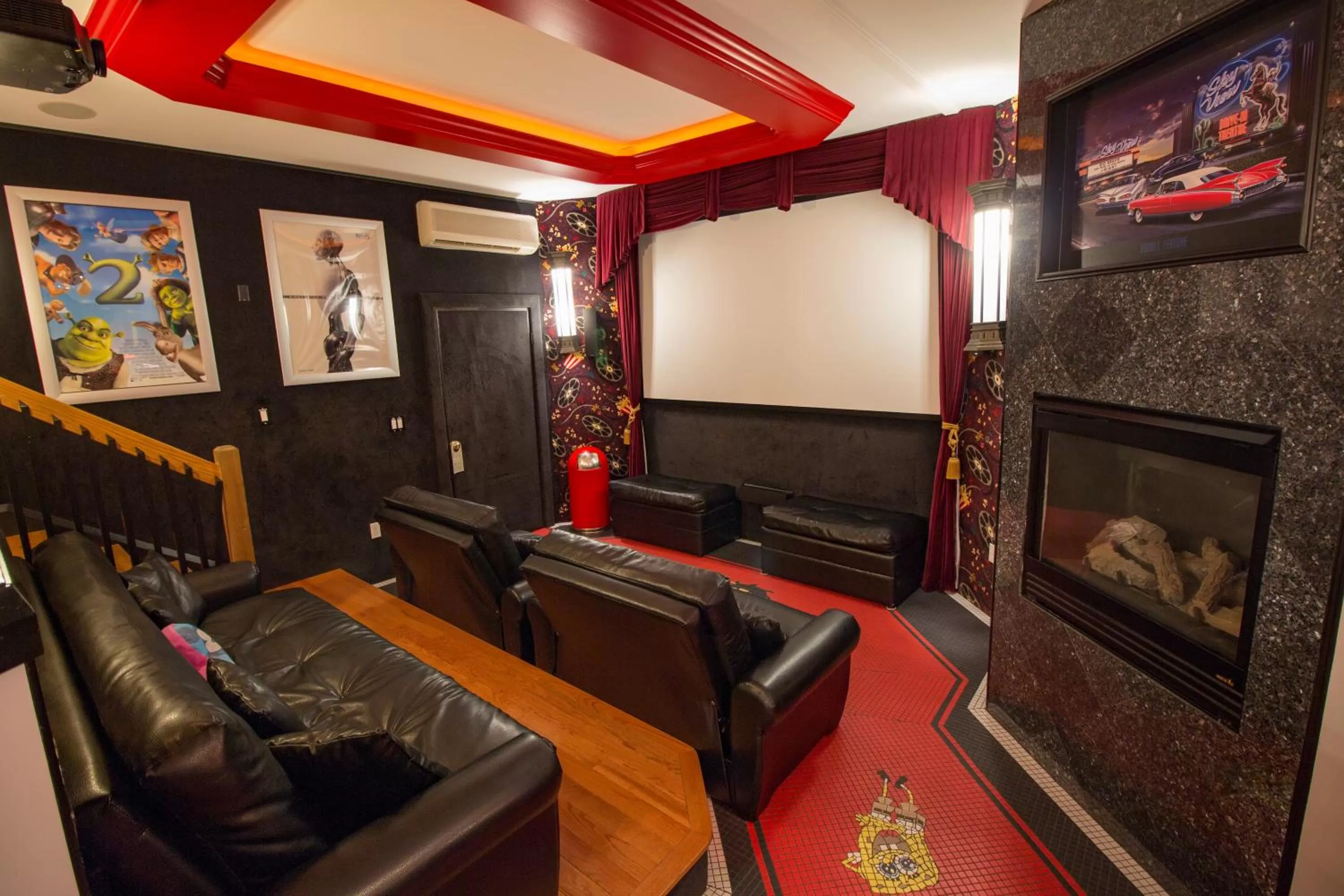 TV and multimedia in Adventure Suites