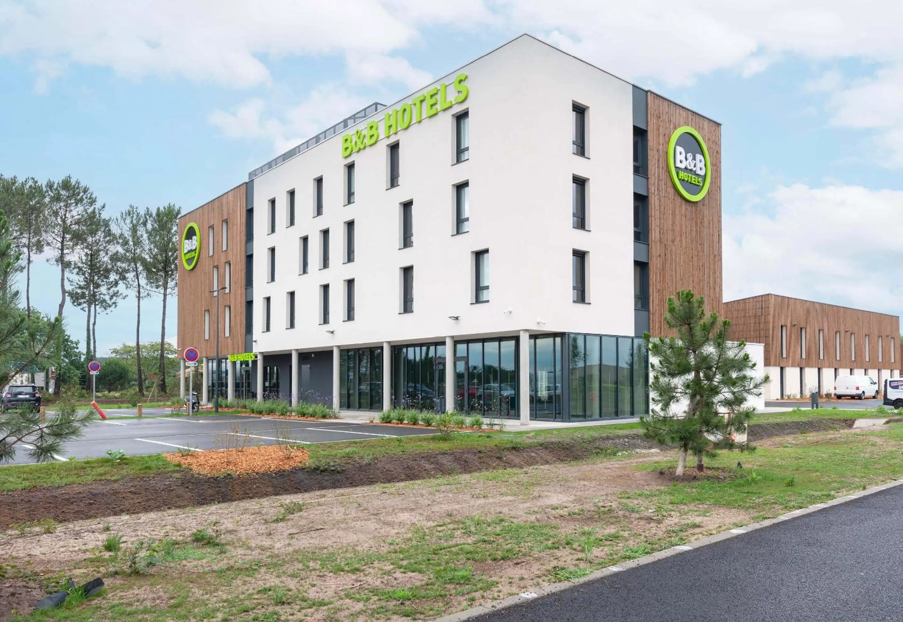 B&B HOTEL Saint-Geours-de-Maremne Hossegor