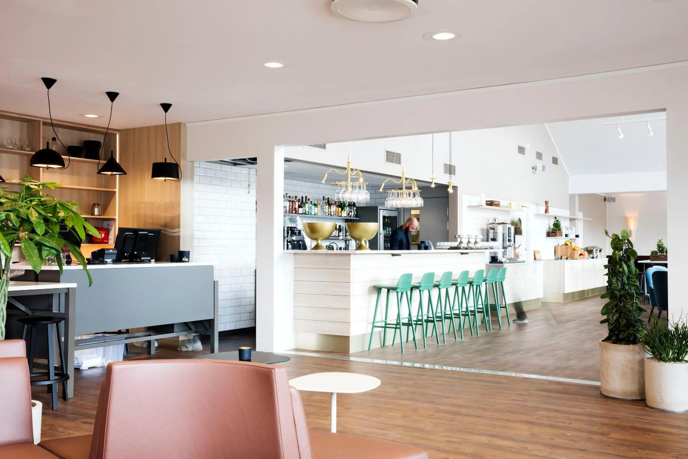 Staff in Welcome Hotel Barkarby