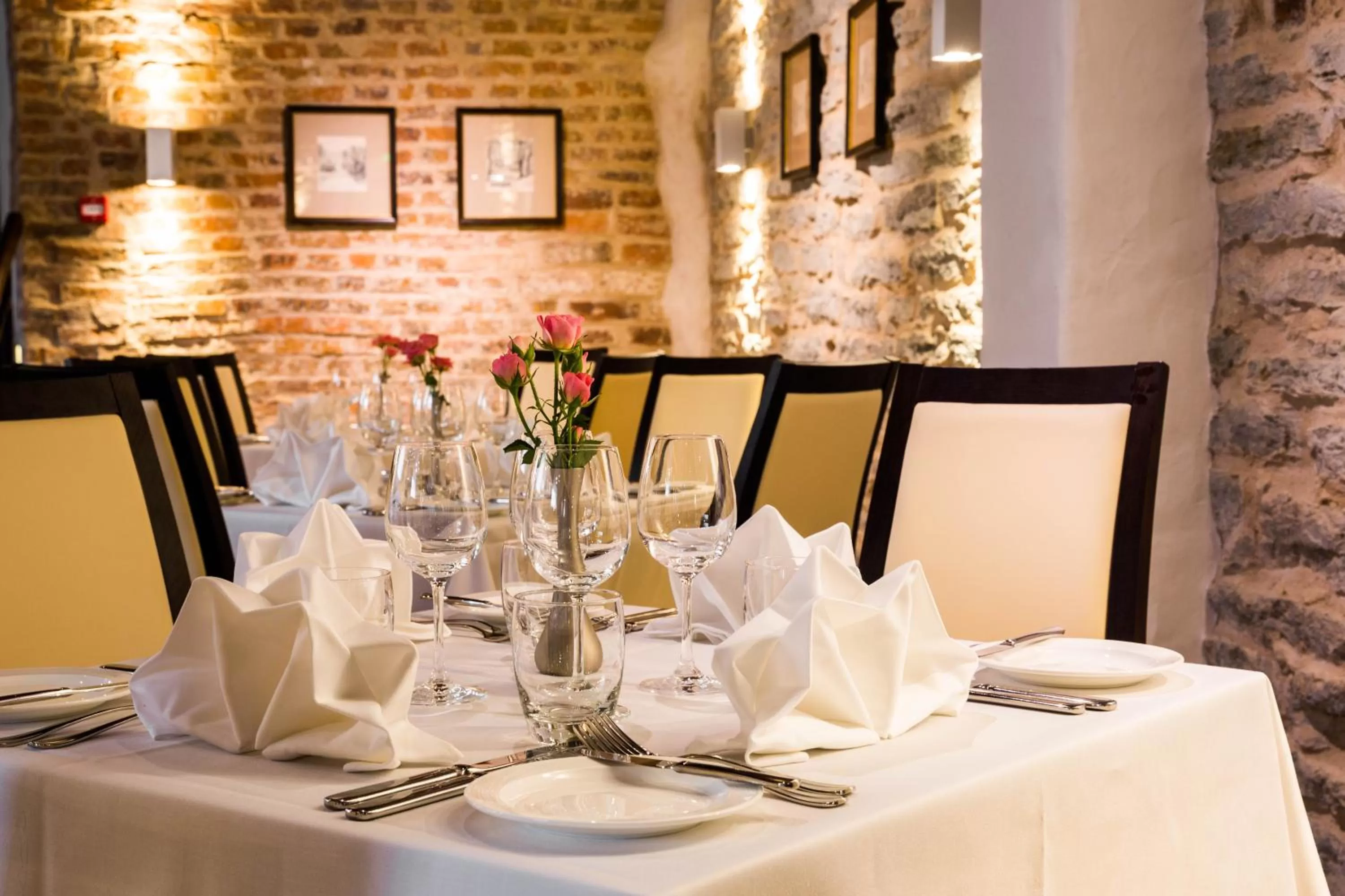 Restaurant/places to eat in The von Stackelberg Hotel Tallinn