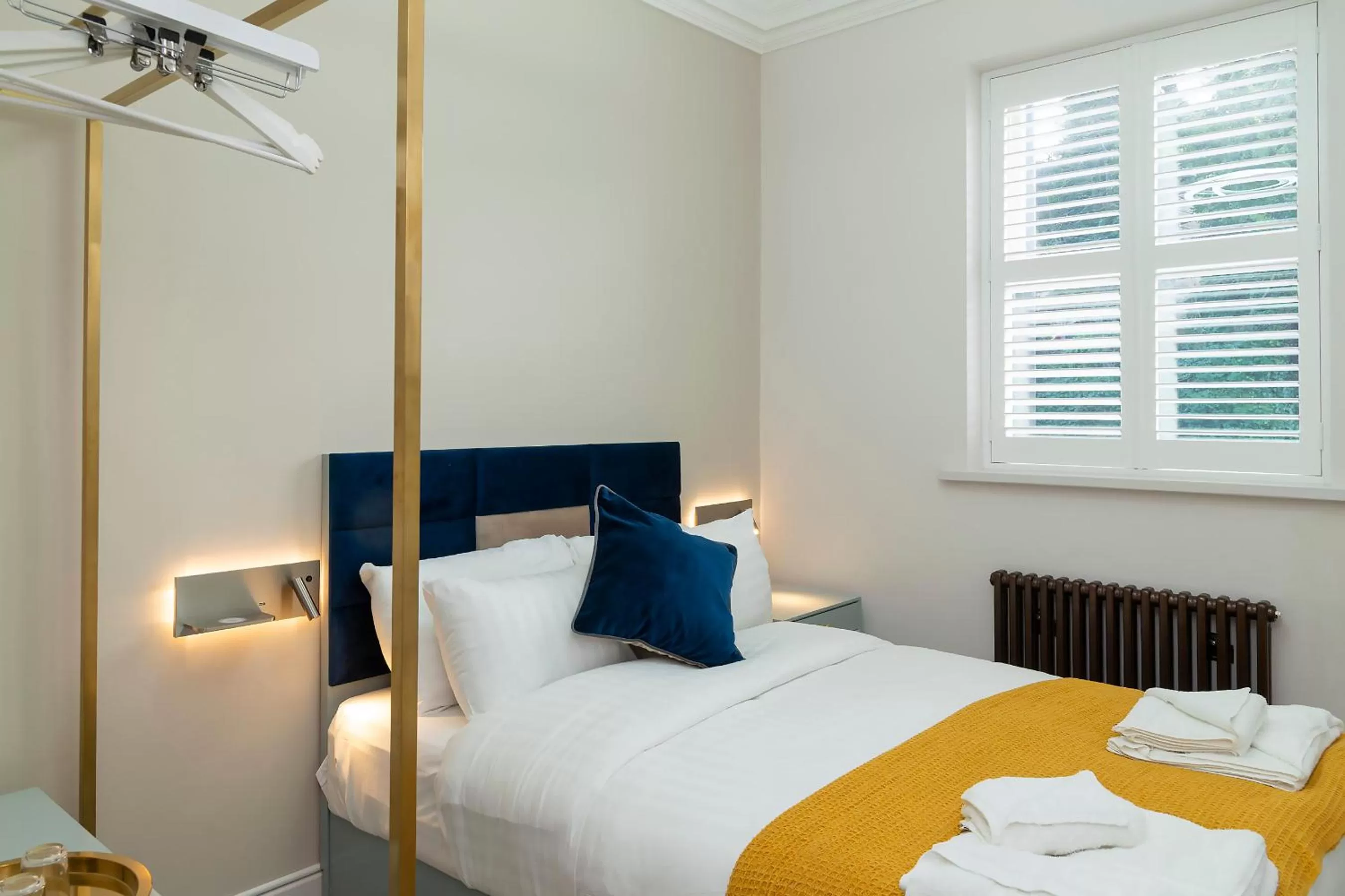 Bedroom, Bed in The Psalter